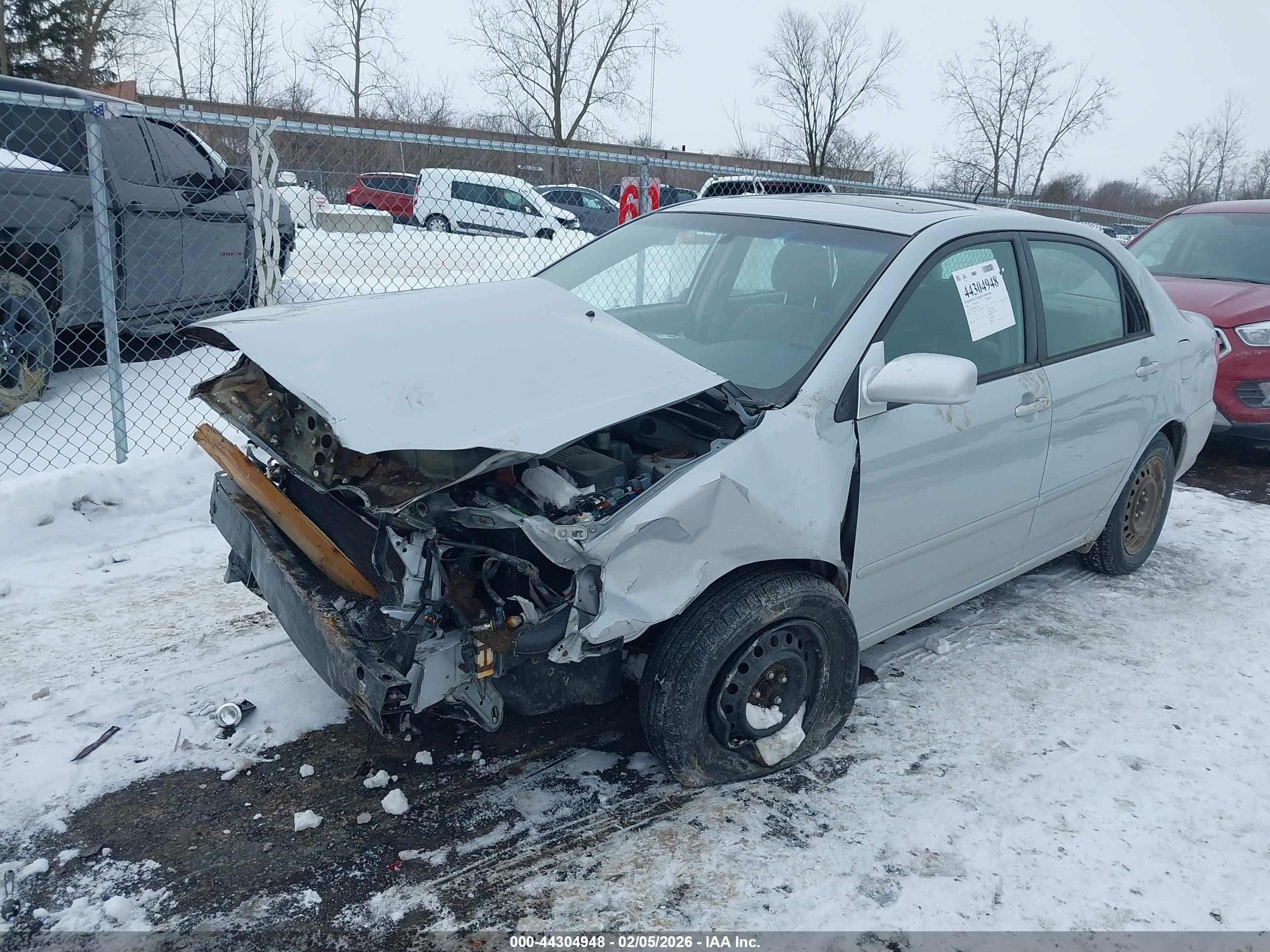 TOYOTA COROLLA image 2