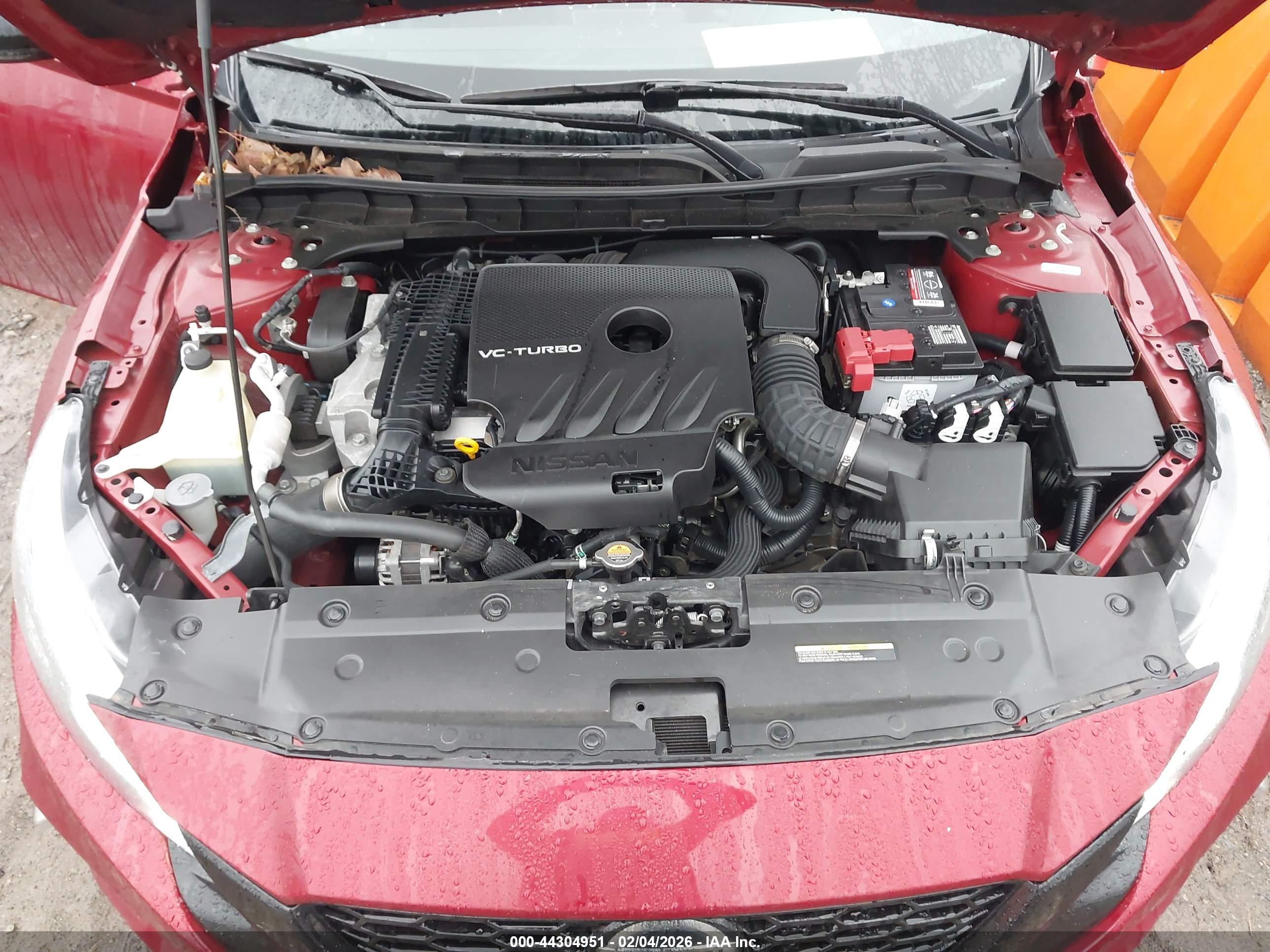 NISSAN ALTIMA image 10