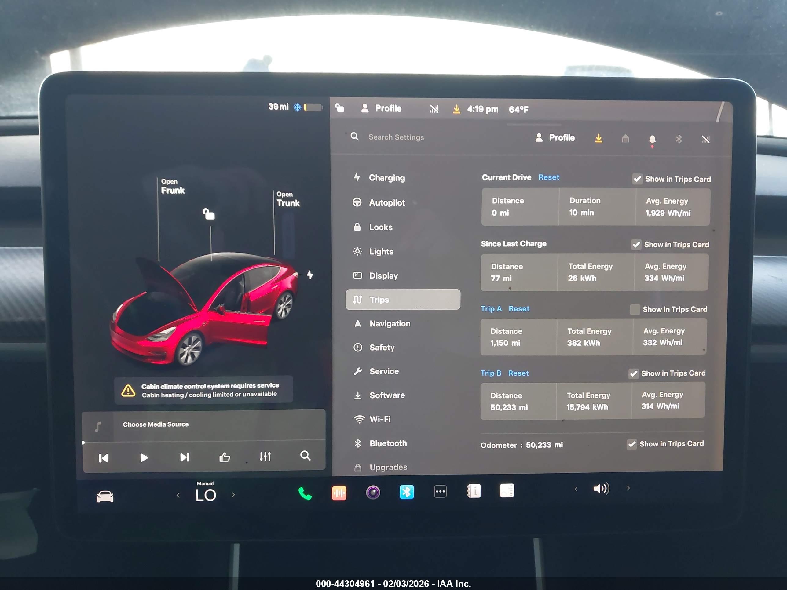 TESLA MODEL image 7