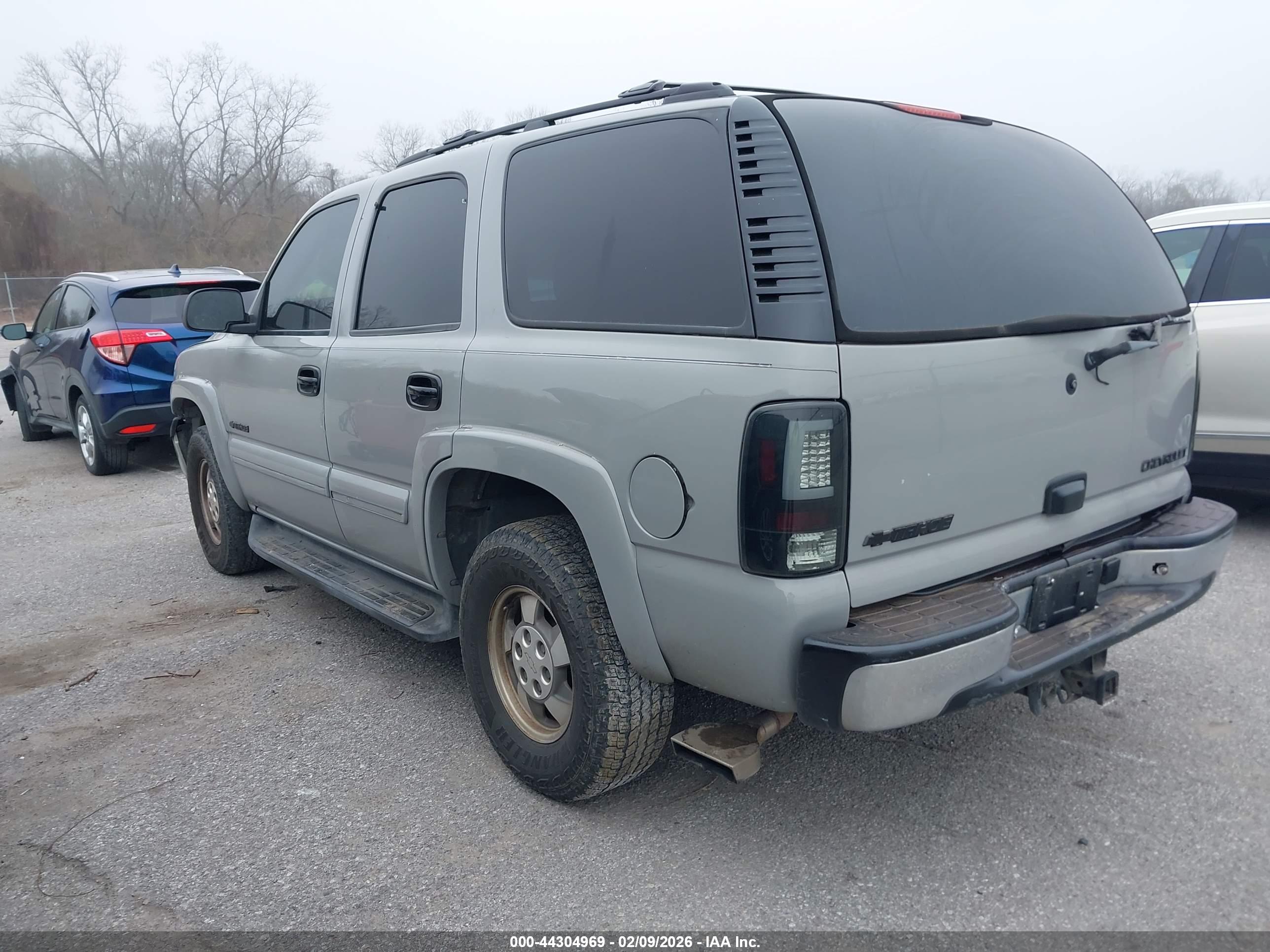 CHEVROLET TAHOE image 3