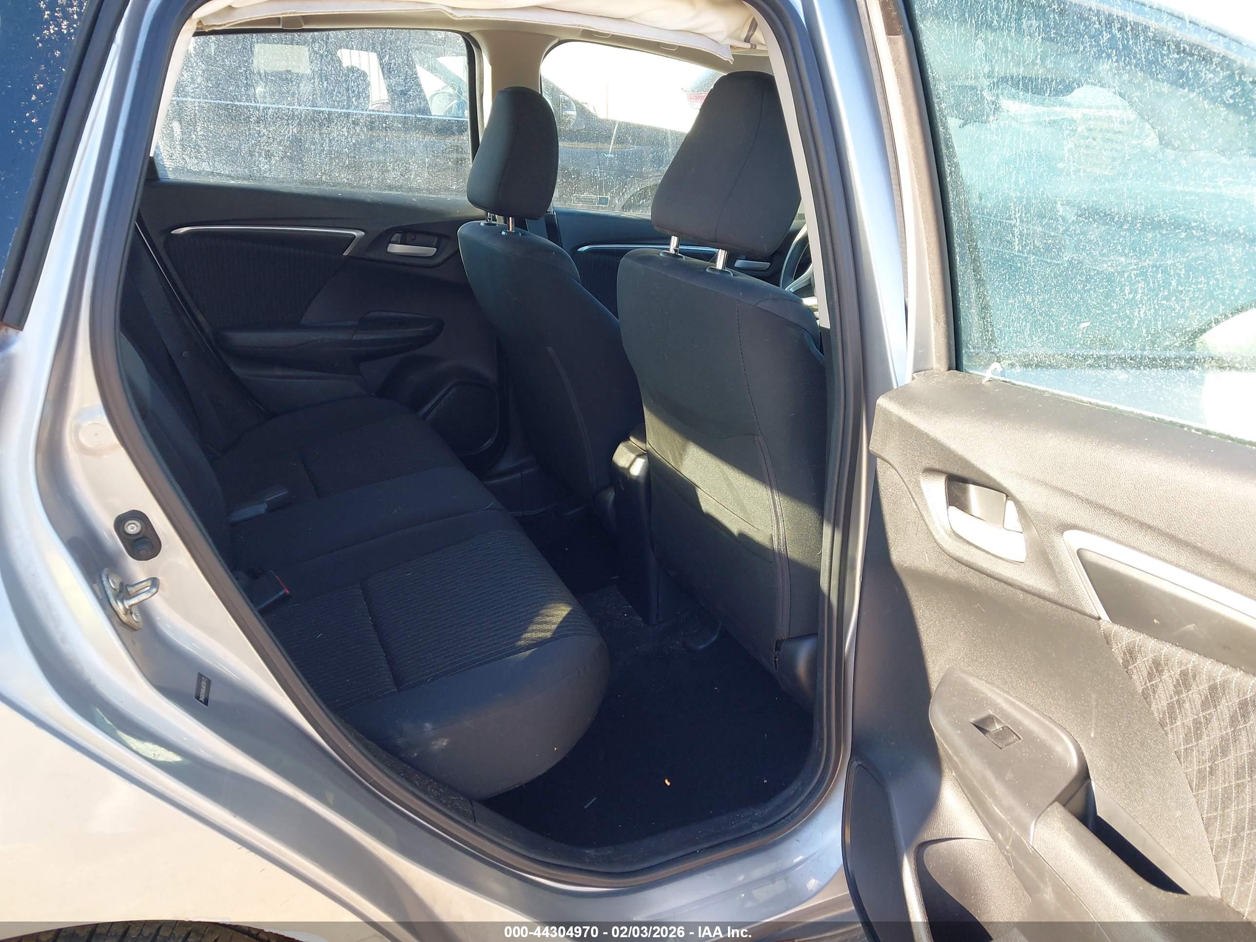 HONDA FIT image 8
