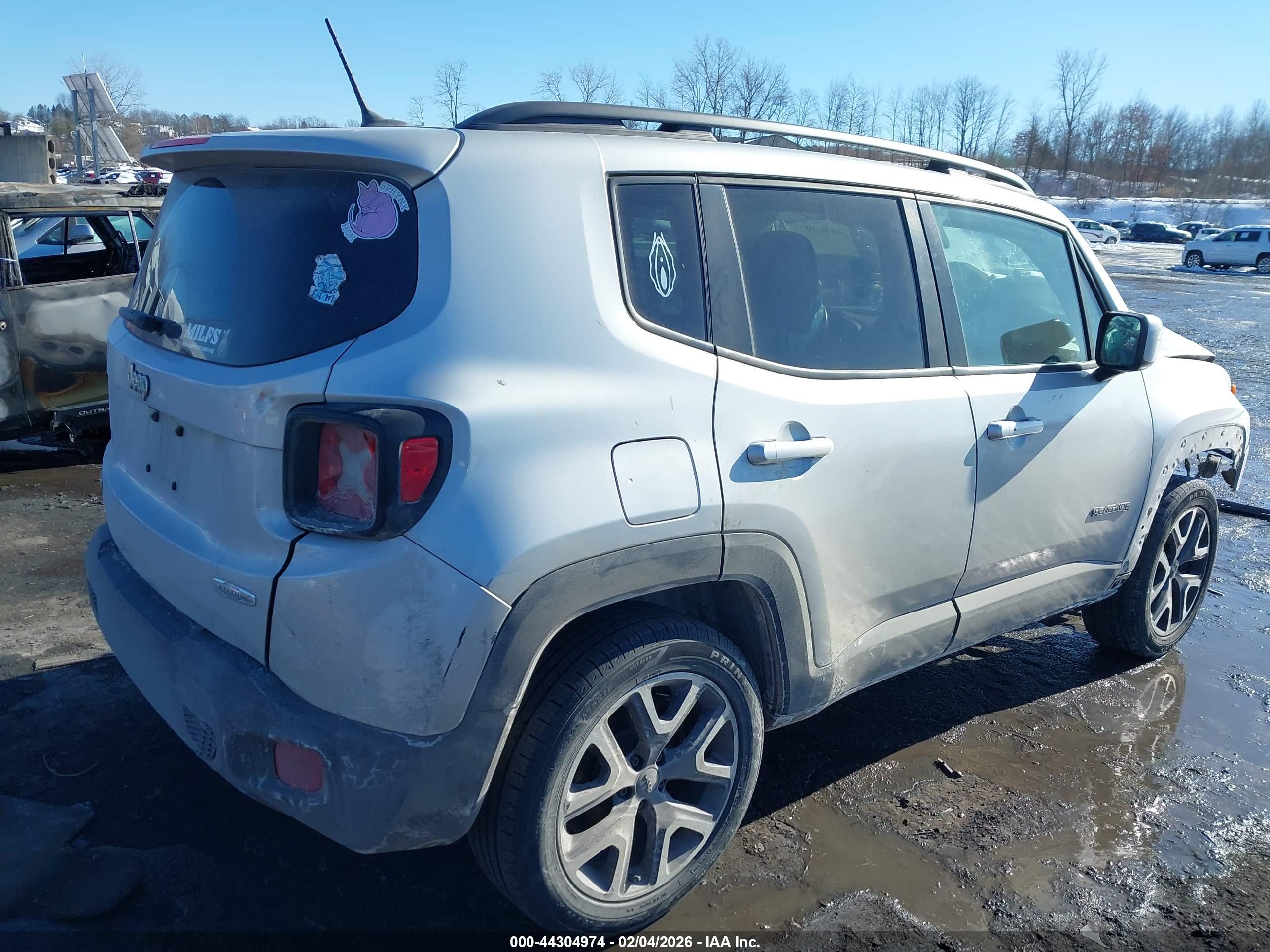 JEEP RENEGADE image 4