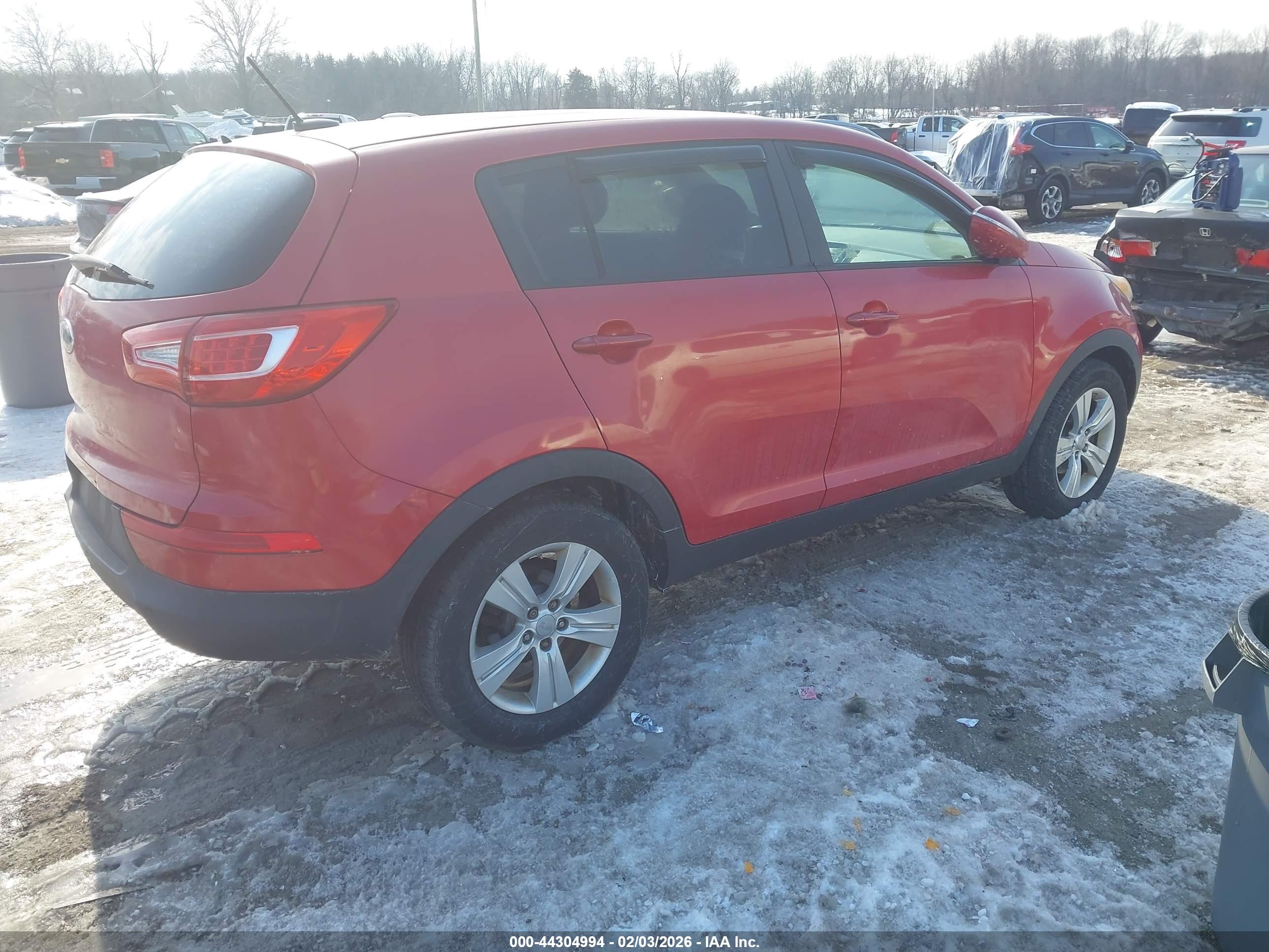 KIA SPORTAGE image 4