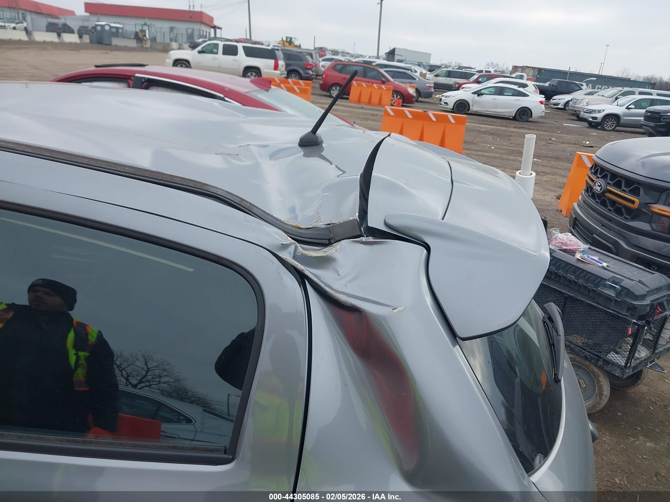 MITSUBISHI MIRAGE image 6