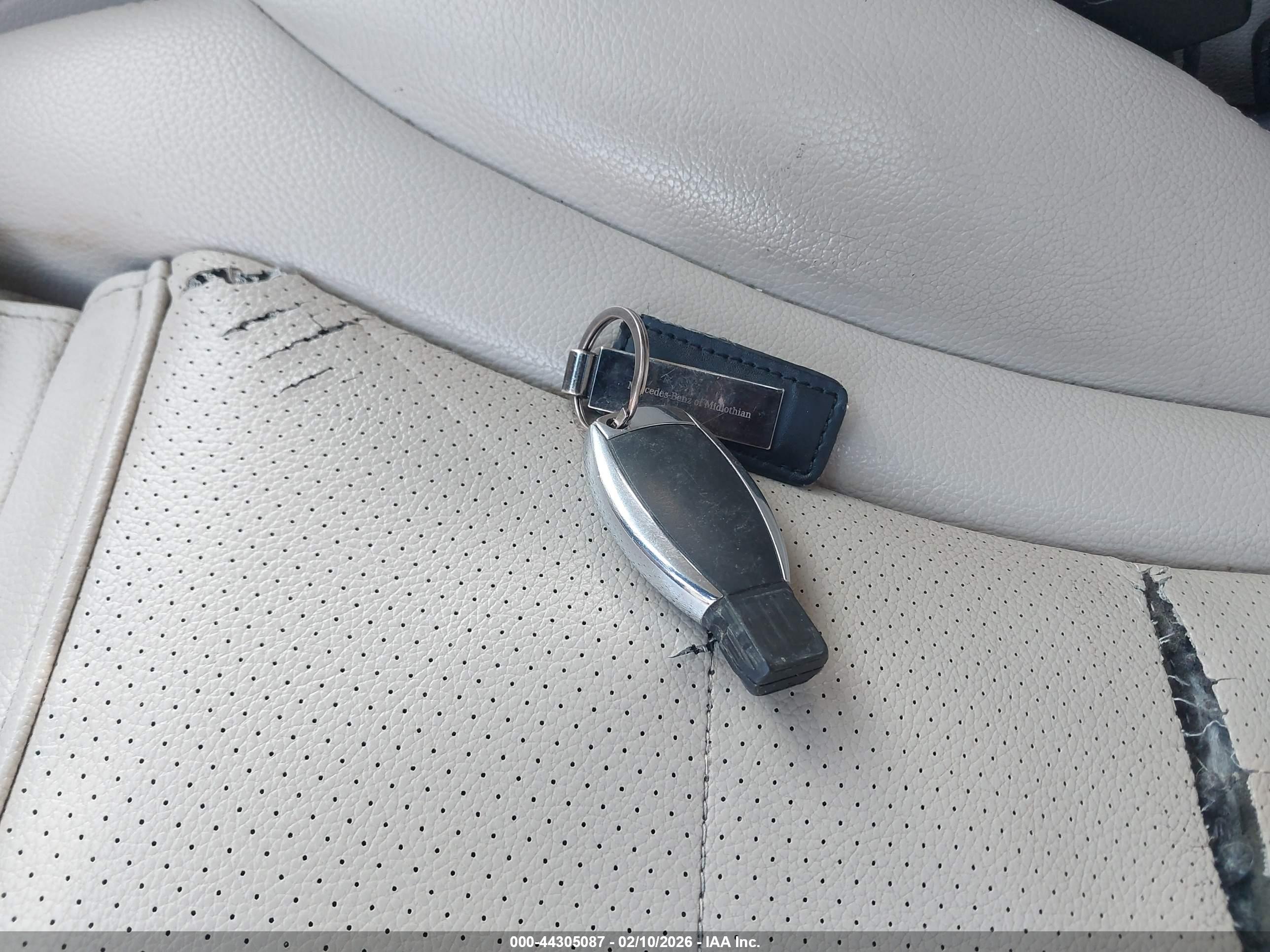 MERCEDES-BENZ C image 11