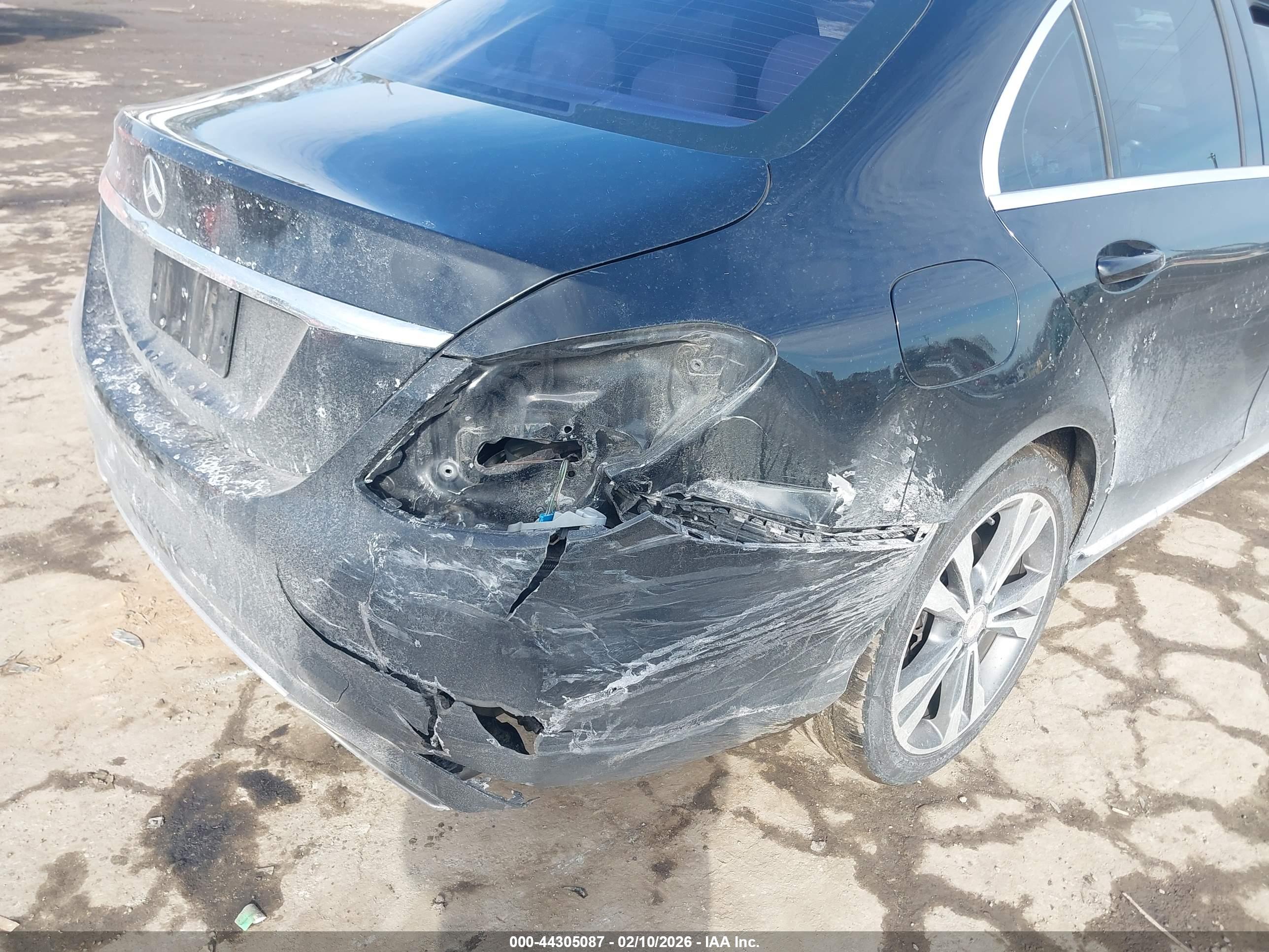 MERCEDES-BENZ C image 6
