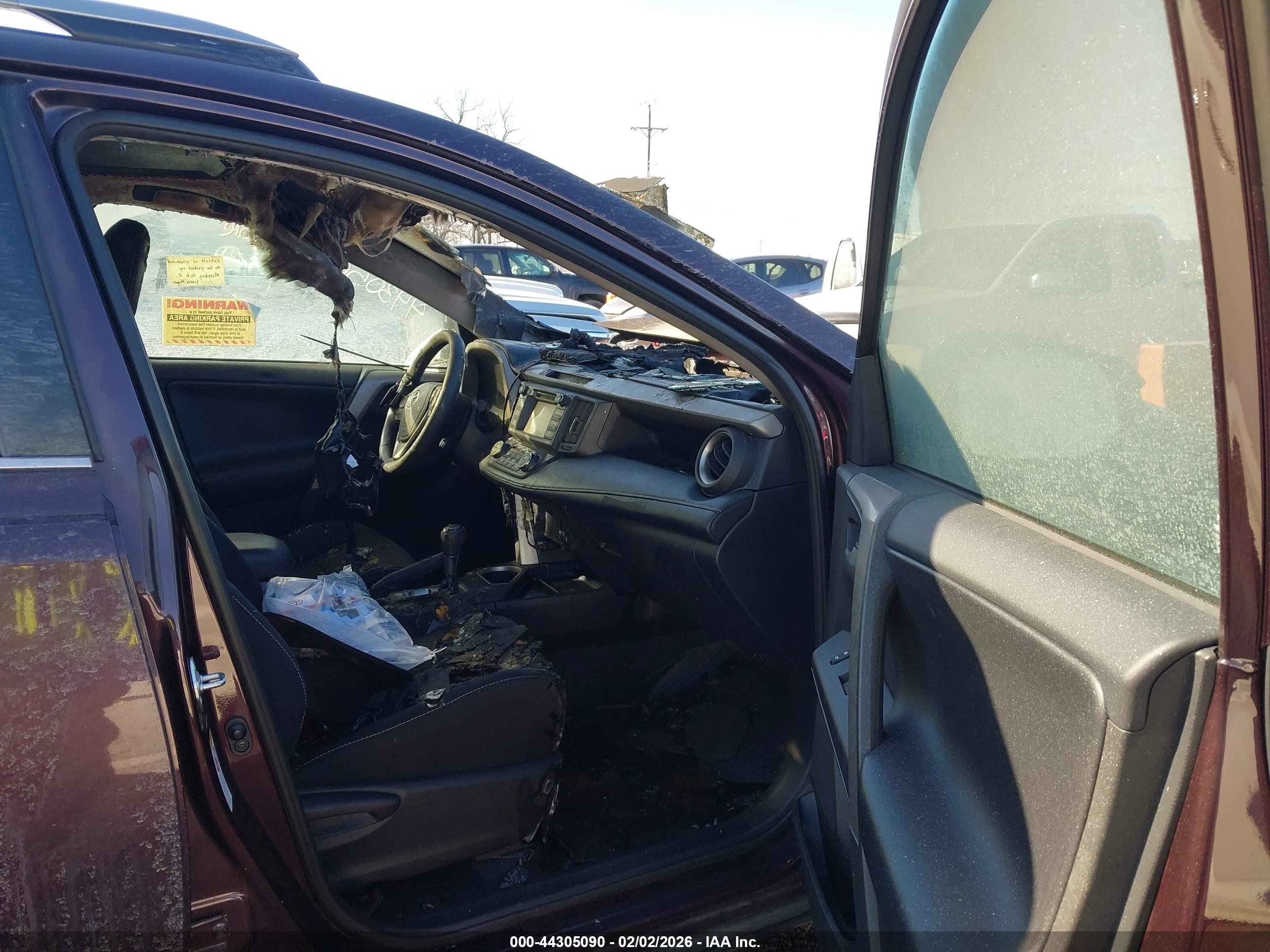 TOYOTA RAV4 image 5