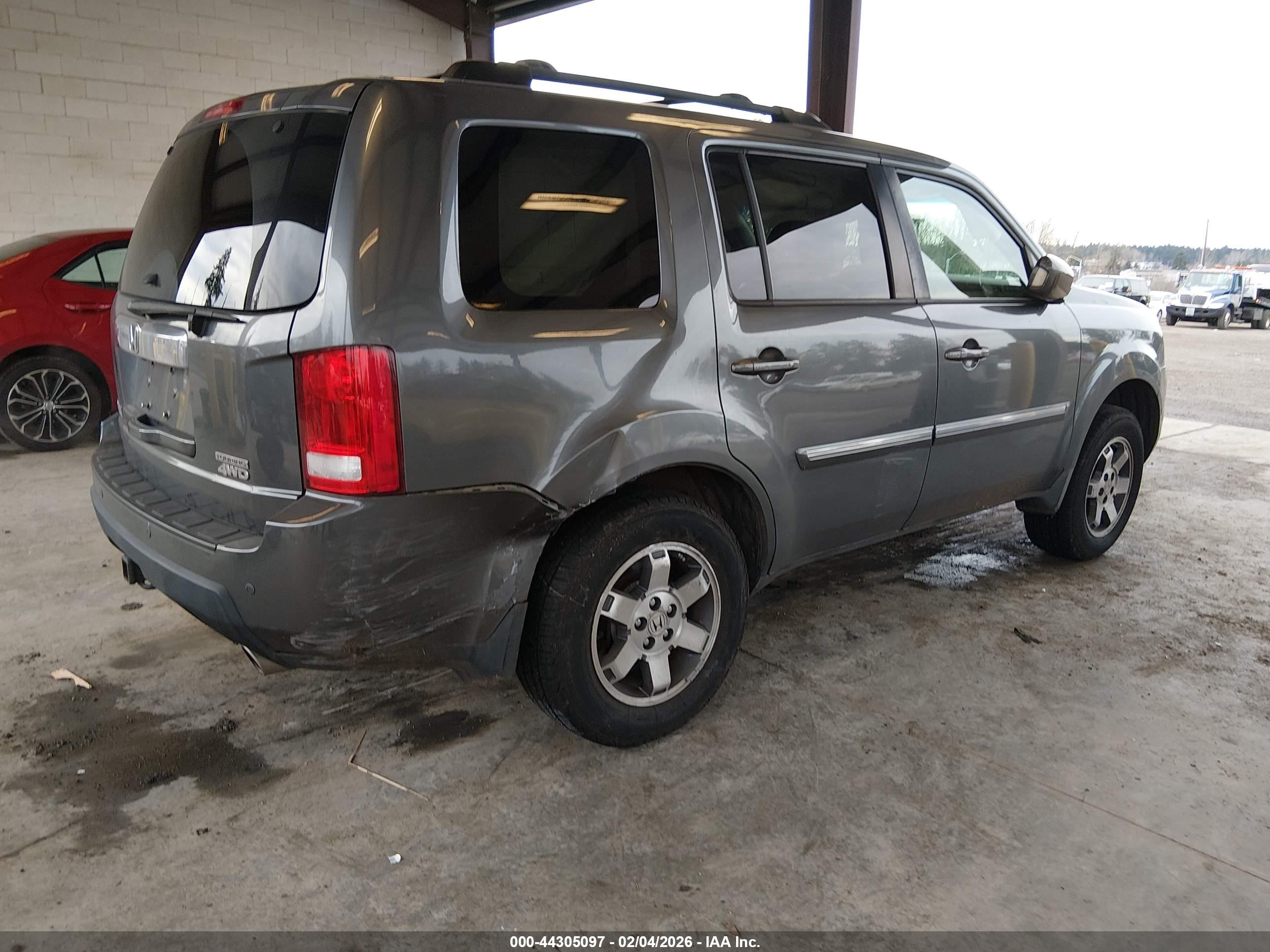 HONDA PILOT image 4