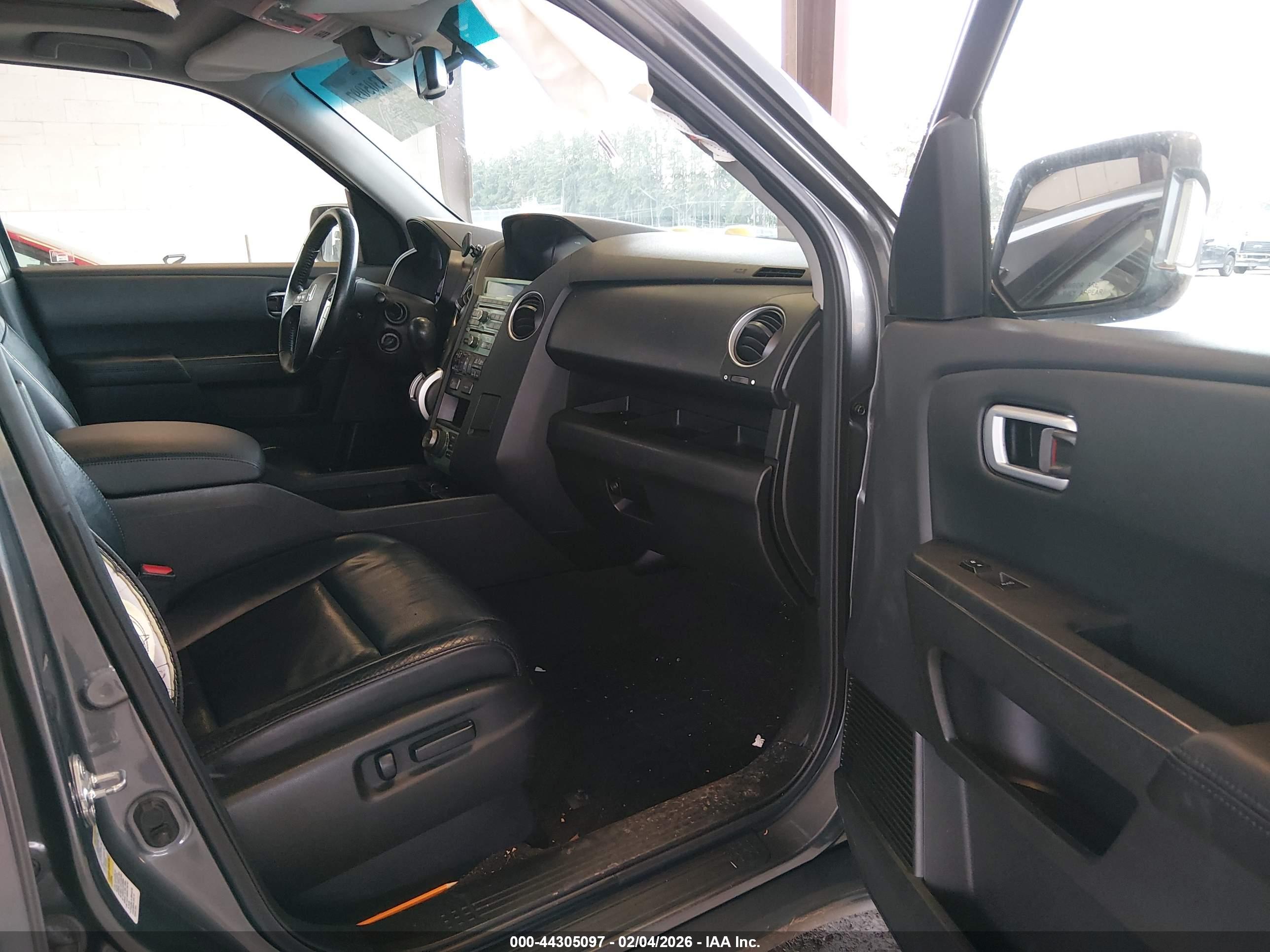 HONDA PILOT image 5