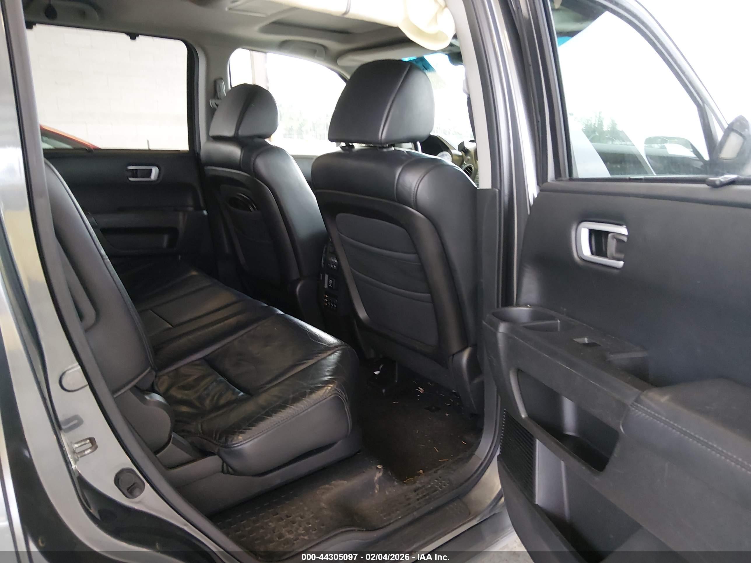 HONDA PILOT image 8