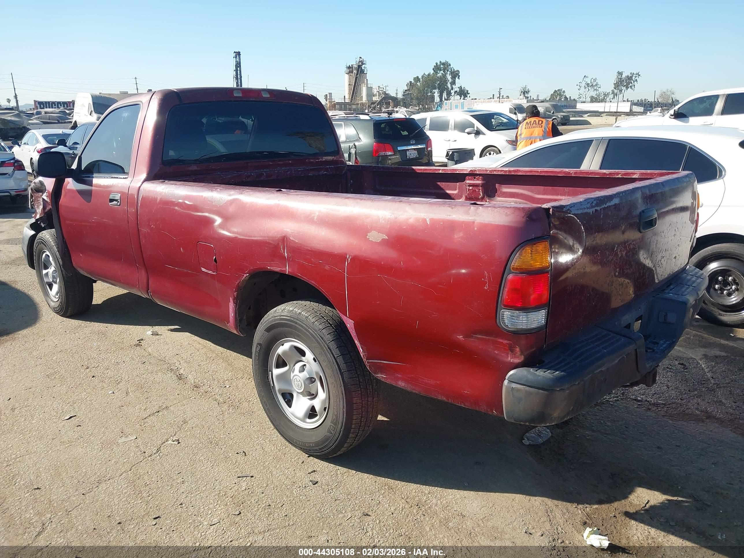 TOYOTA TUNDRA image 3
