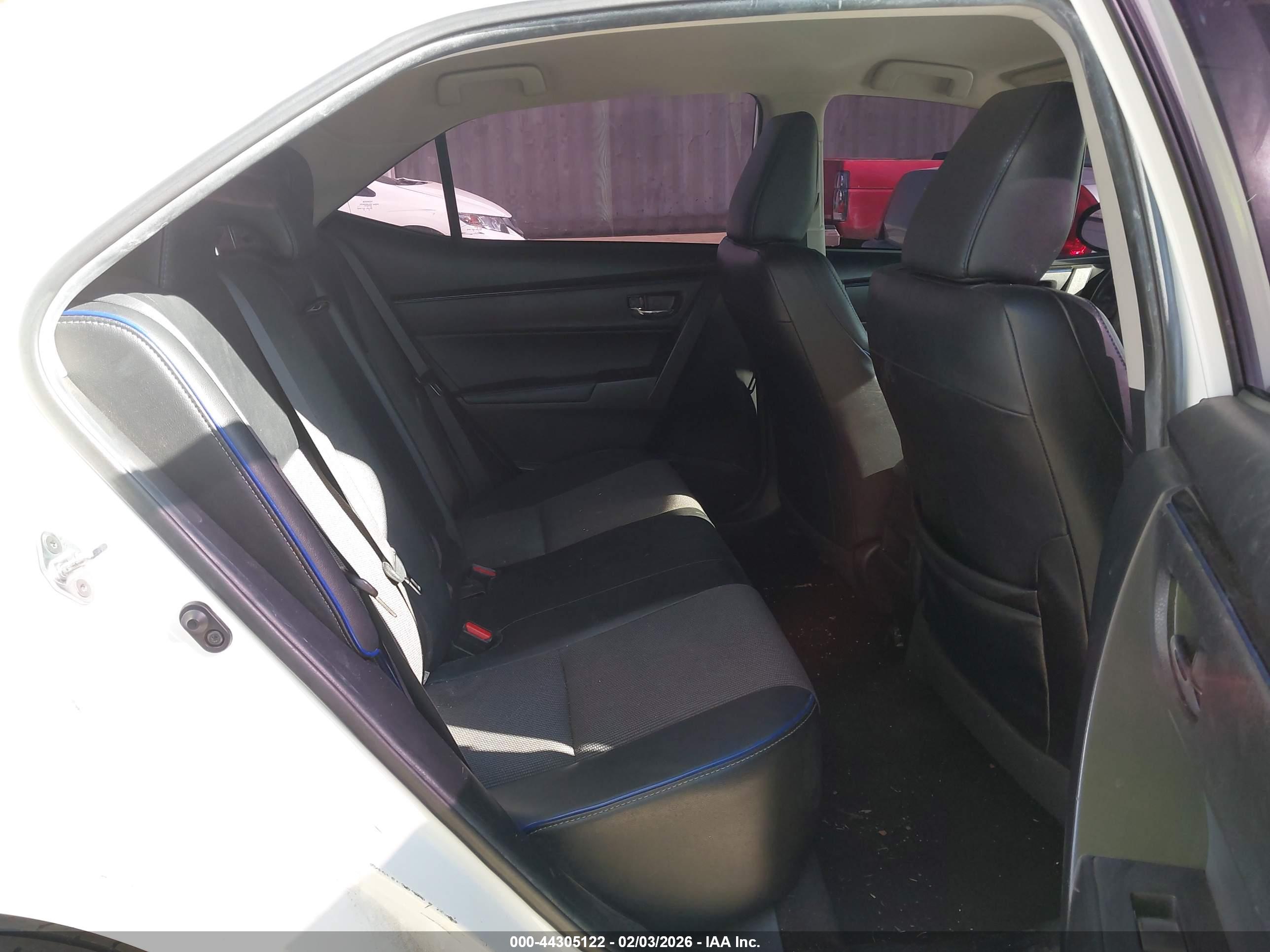 TOYOTA COROLLA image 8