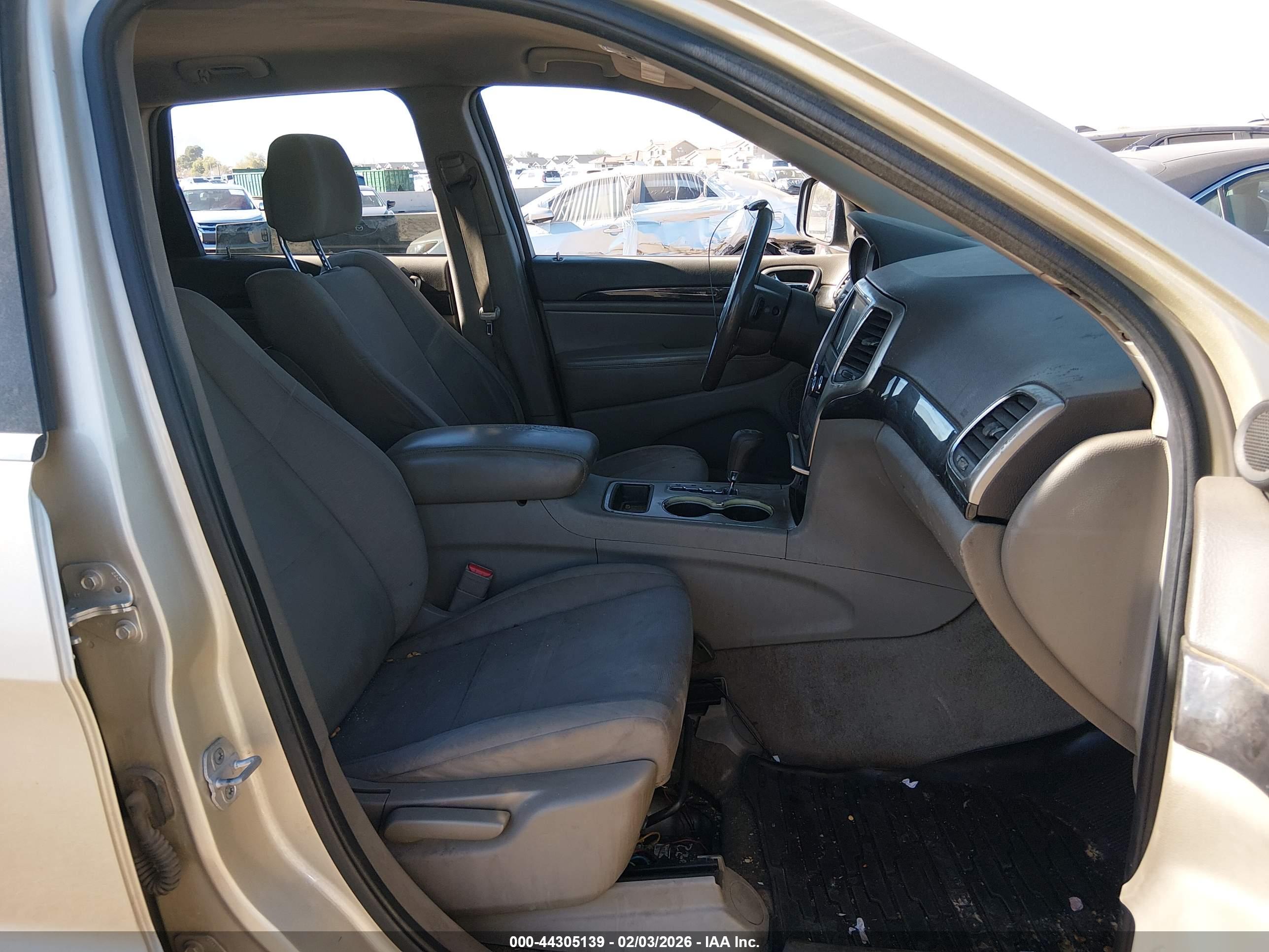 JEEP GRAND image 5
