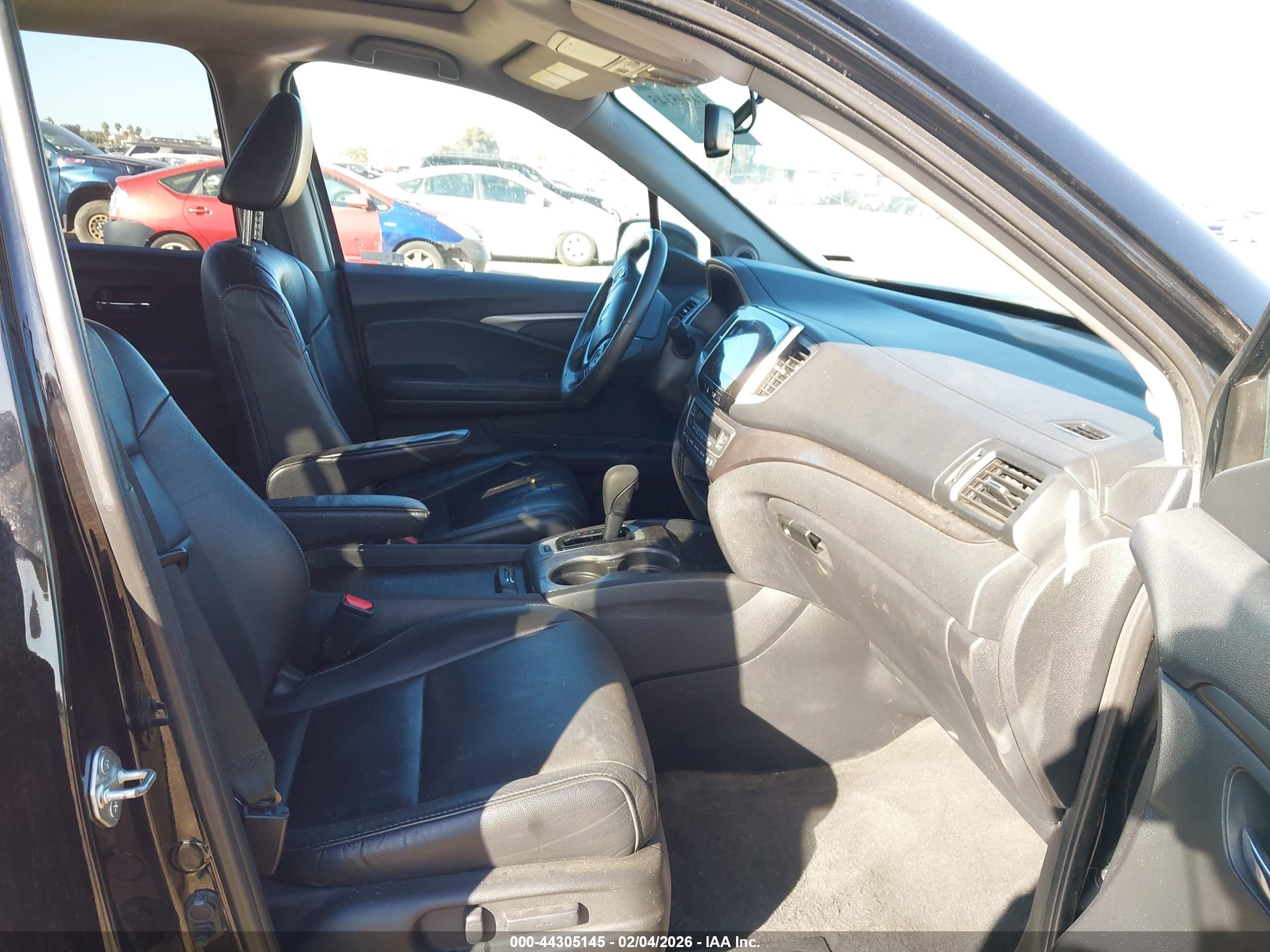 HONDA PILOT image 5