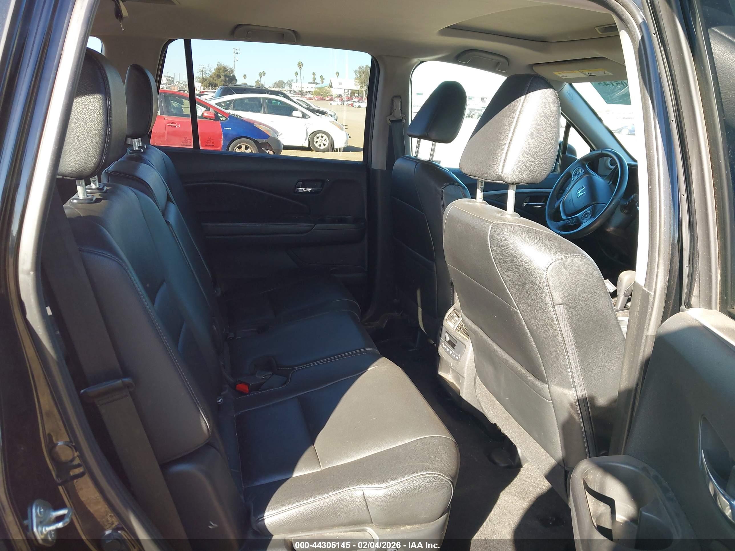 HONDA PILOT image 8