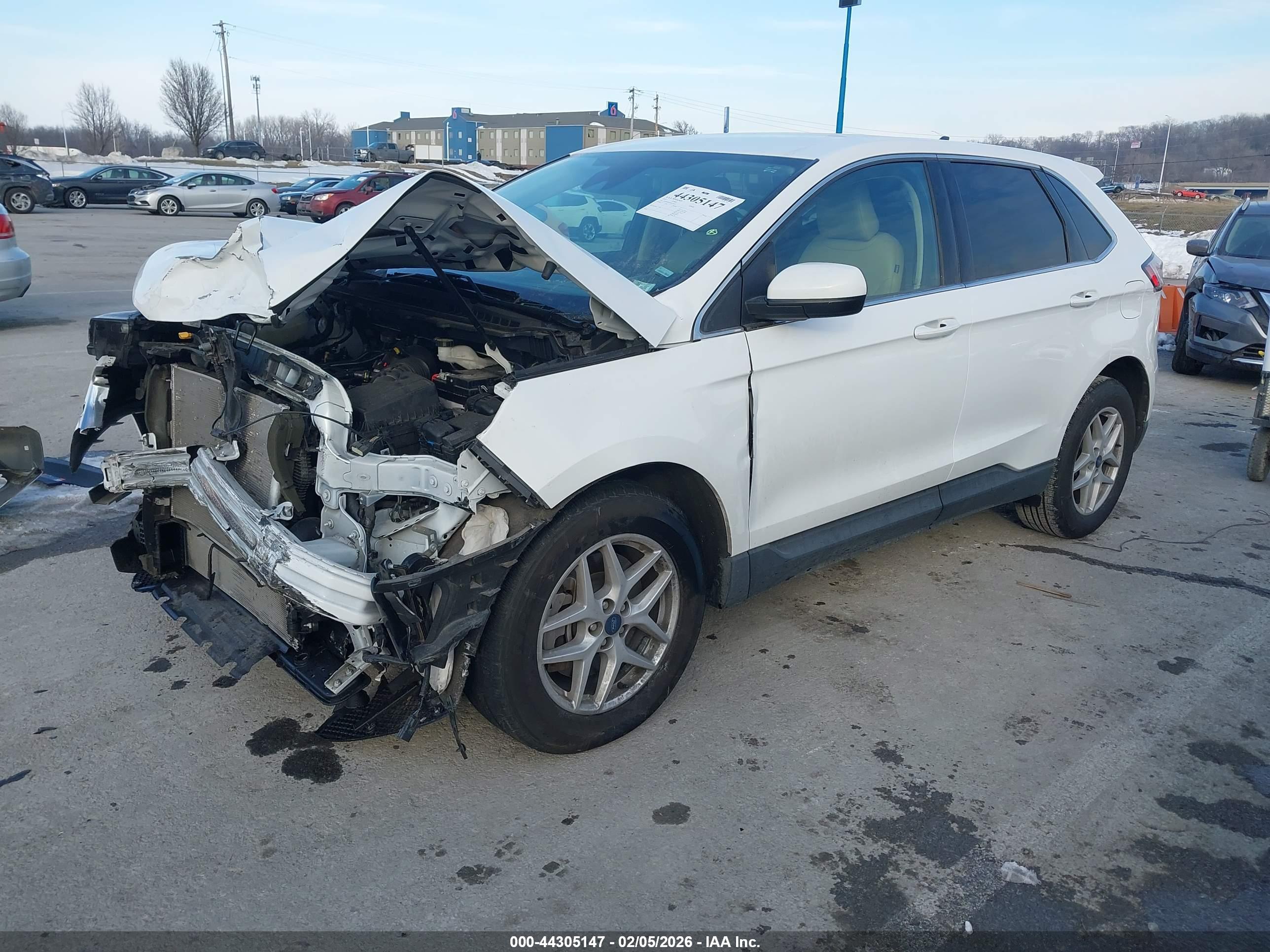 FORD EDGE image 2