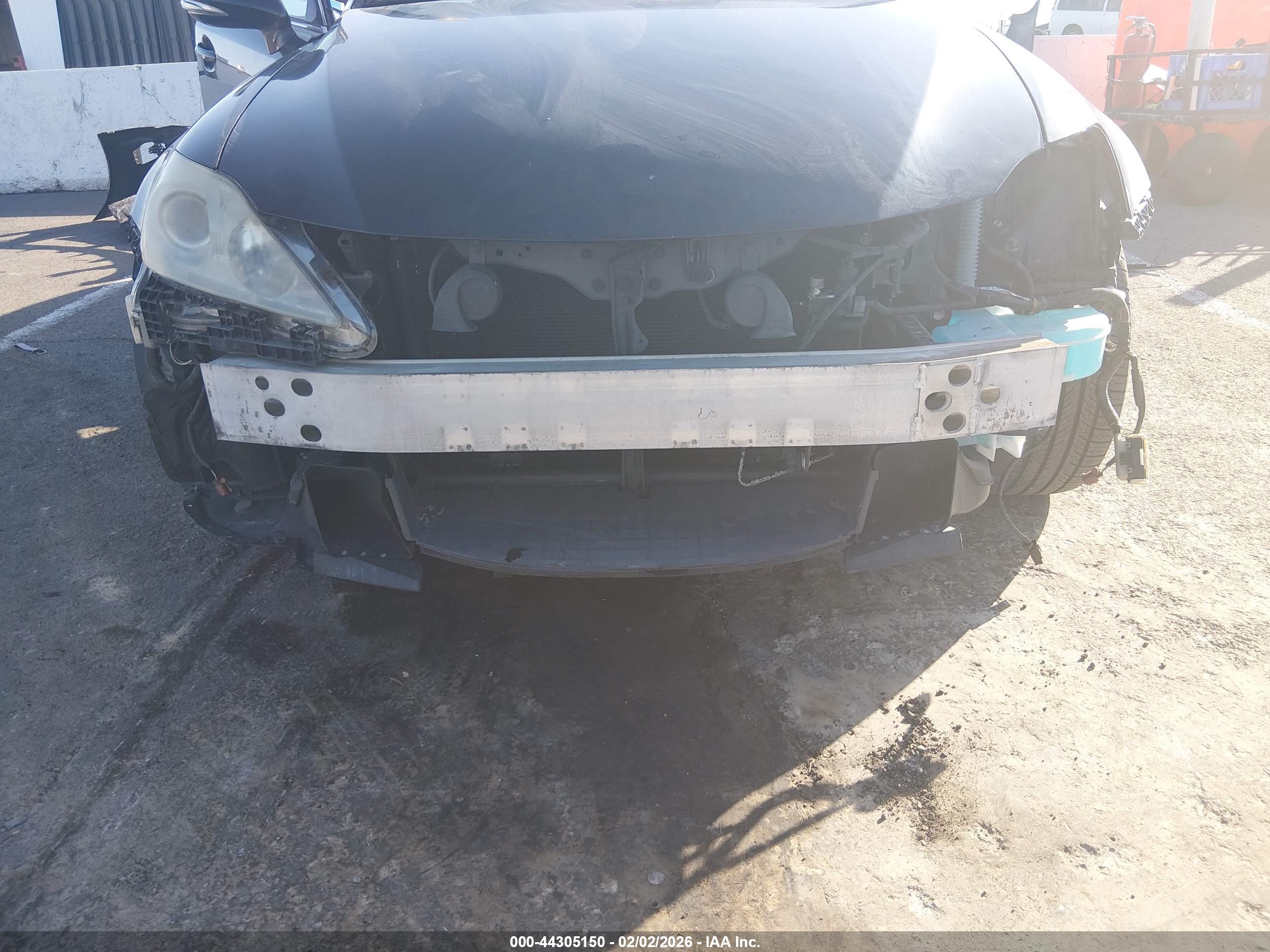 LEXUS IS image 6
