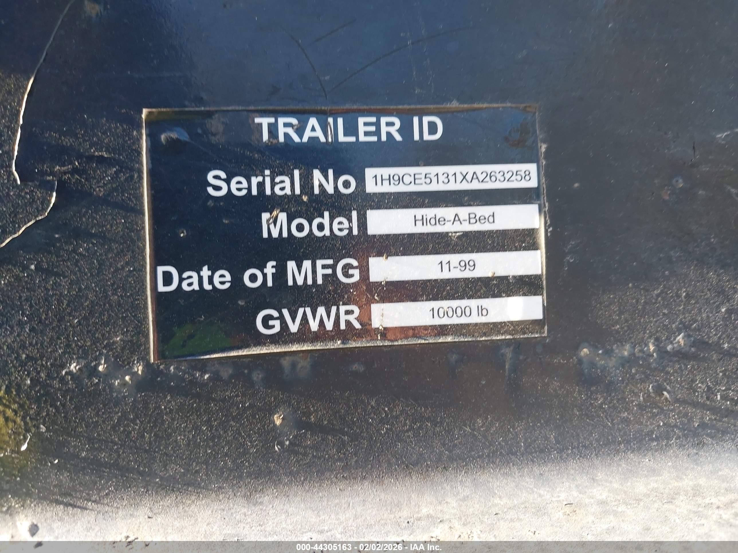TRAILER TRAILER image 9