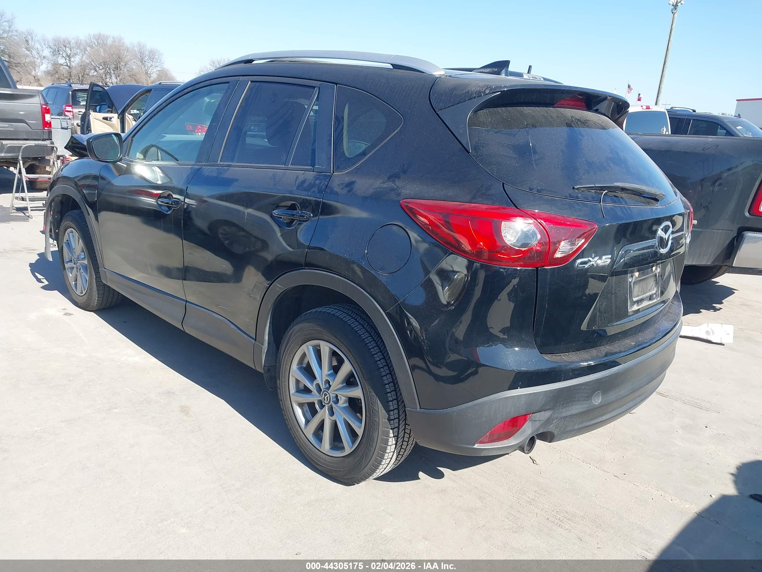 MAZDA CX-5 image 3
