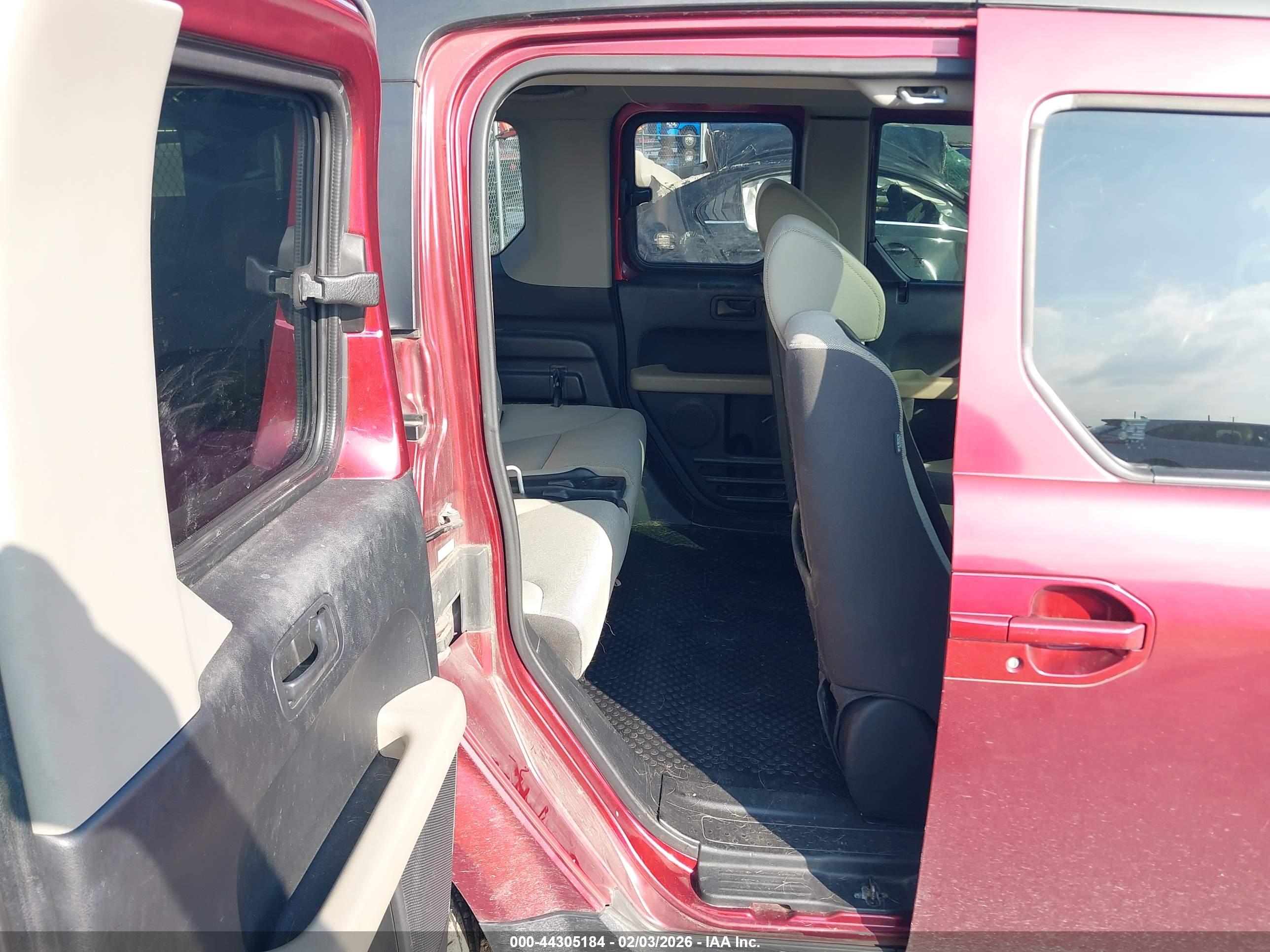 HONDA ELEMENT image 8