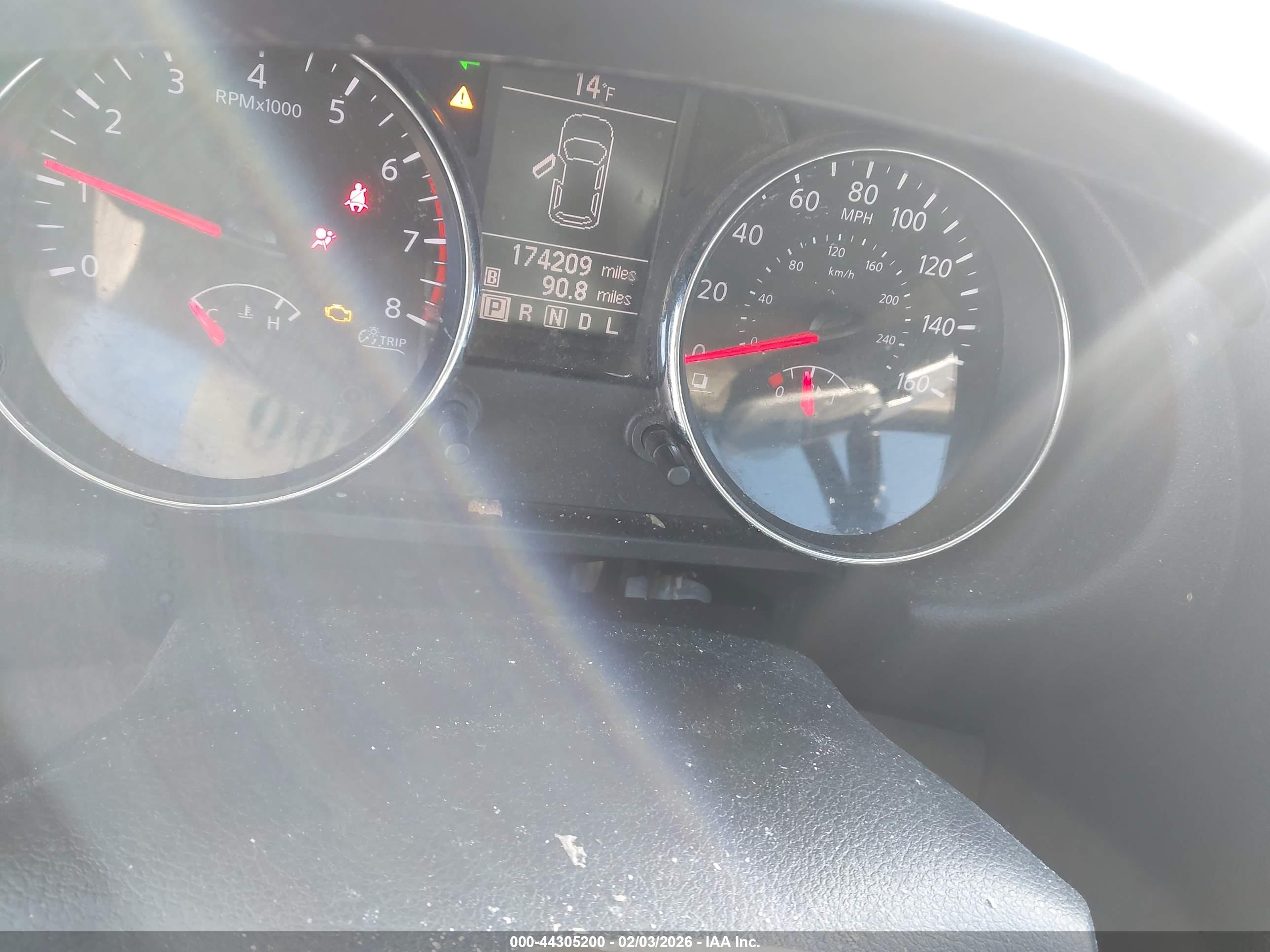 NISSAN ROGUE image 7