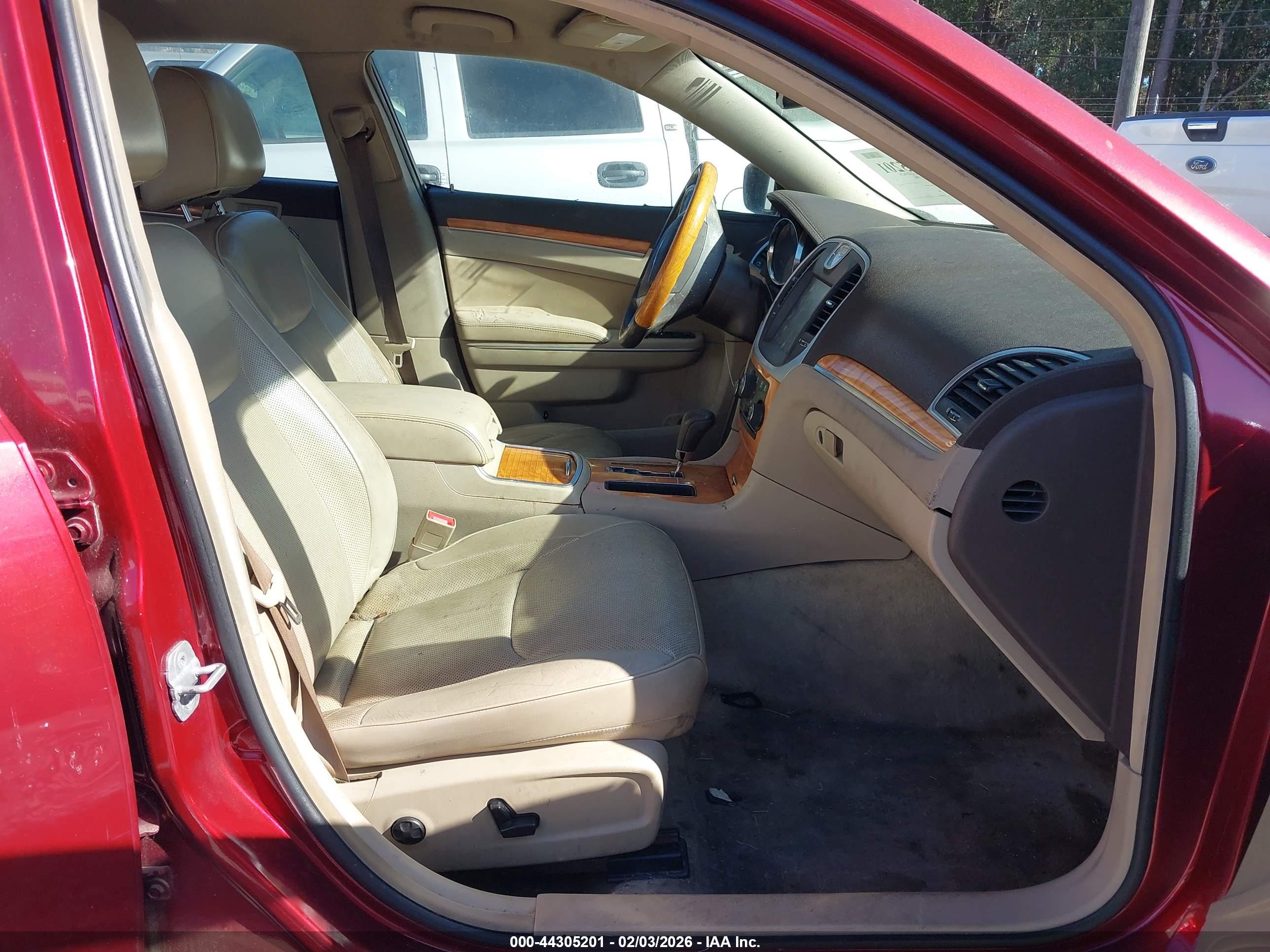 CHRYSLER 300C image 5