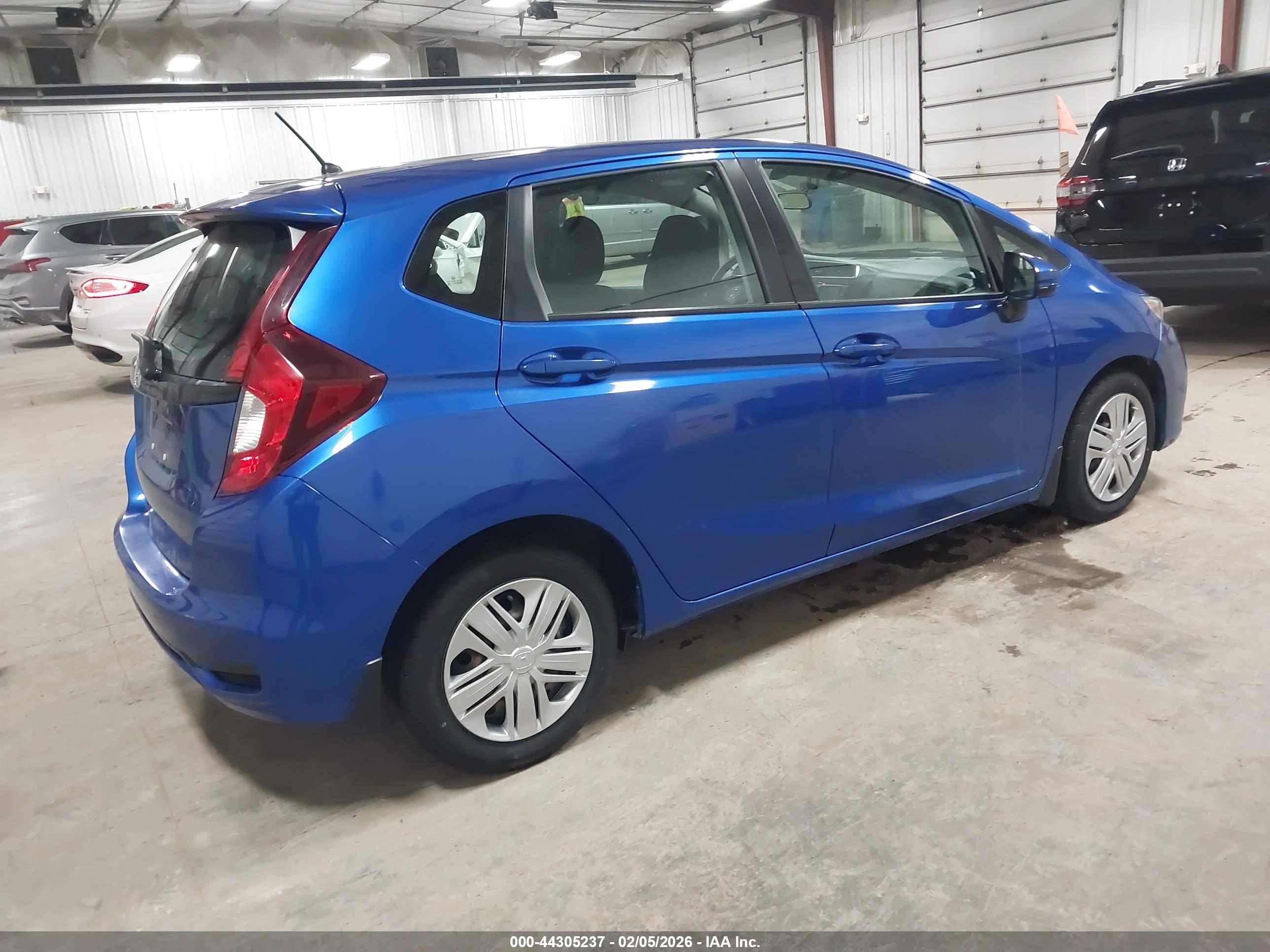 HONDA FIT image 4