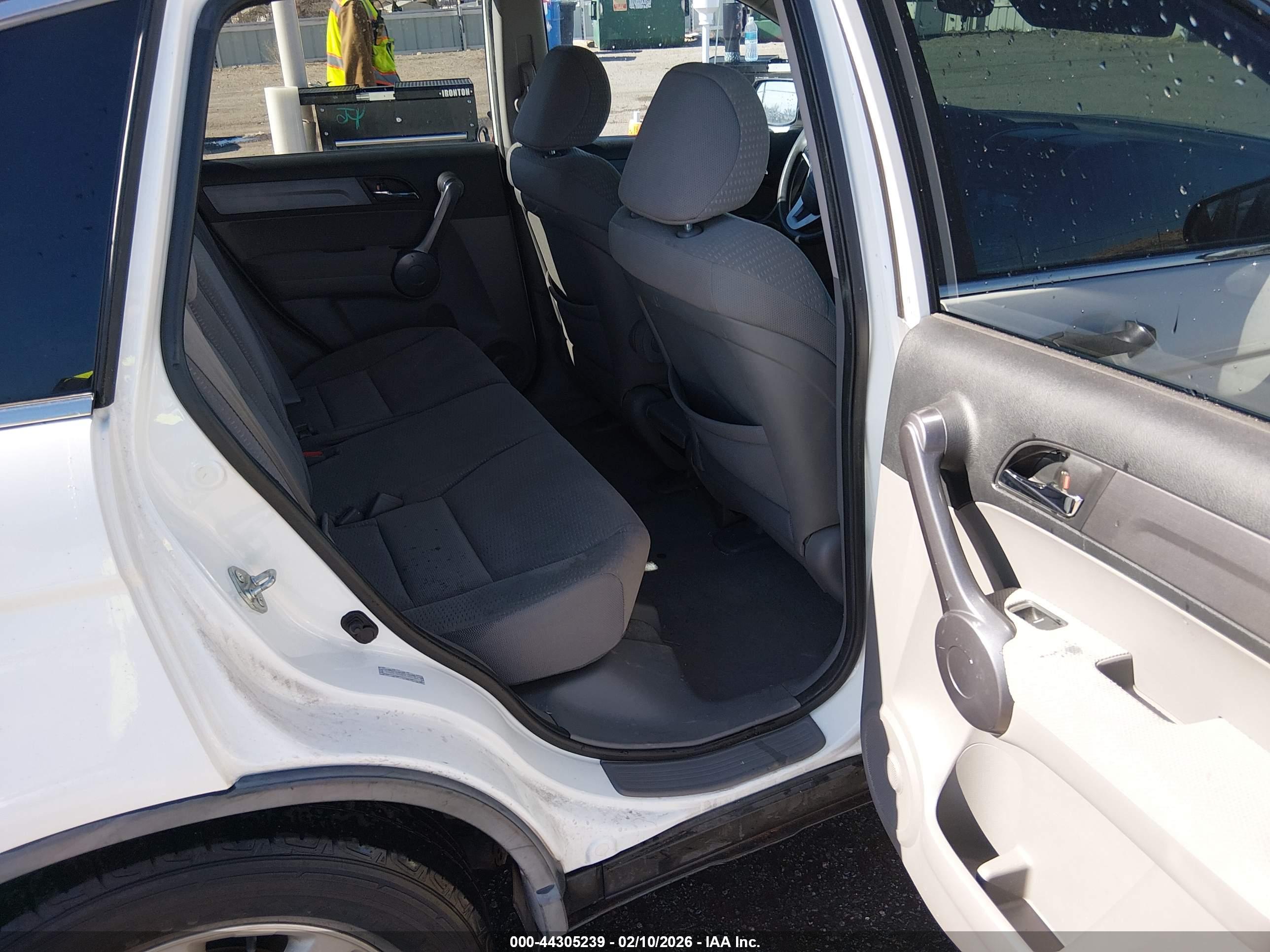 HONDA CR-V image 8