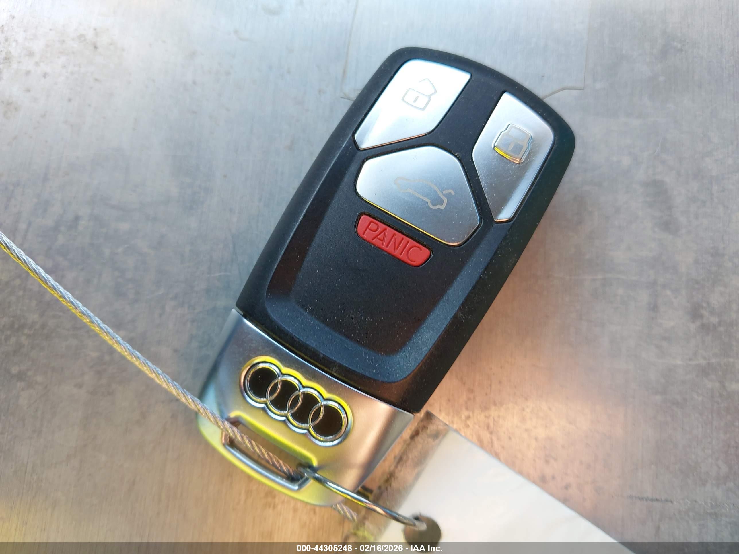 AUDI Q7 image 11