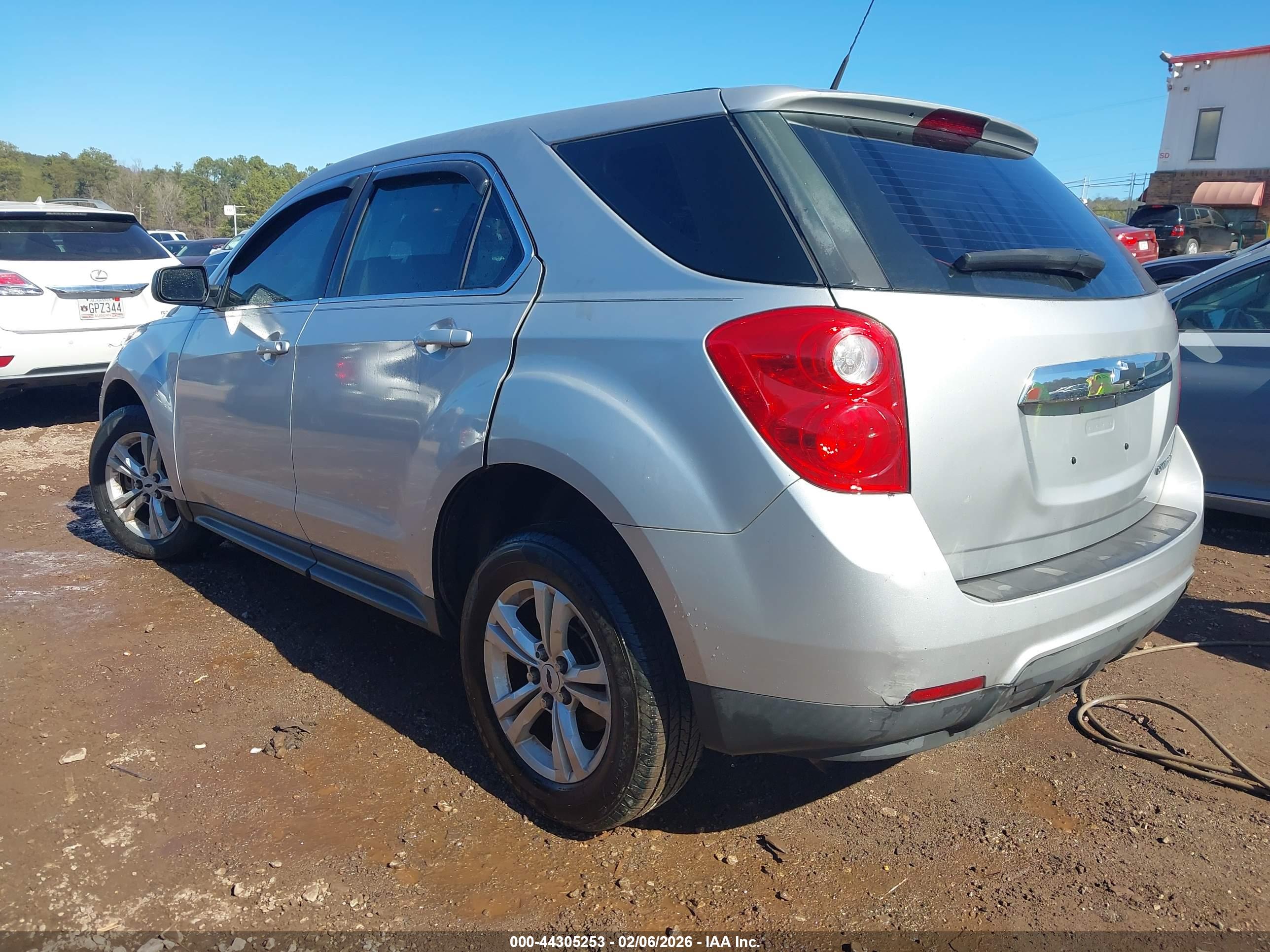 CHEVROLET EQUINOX image 3