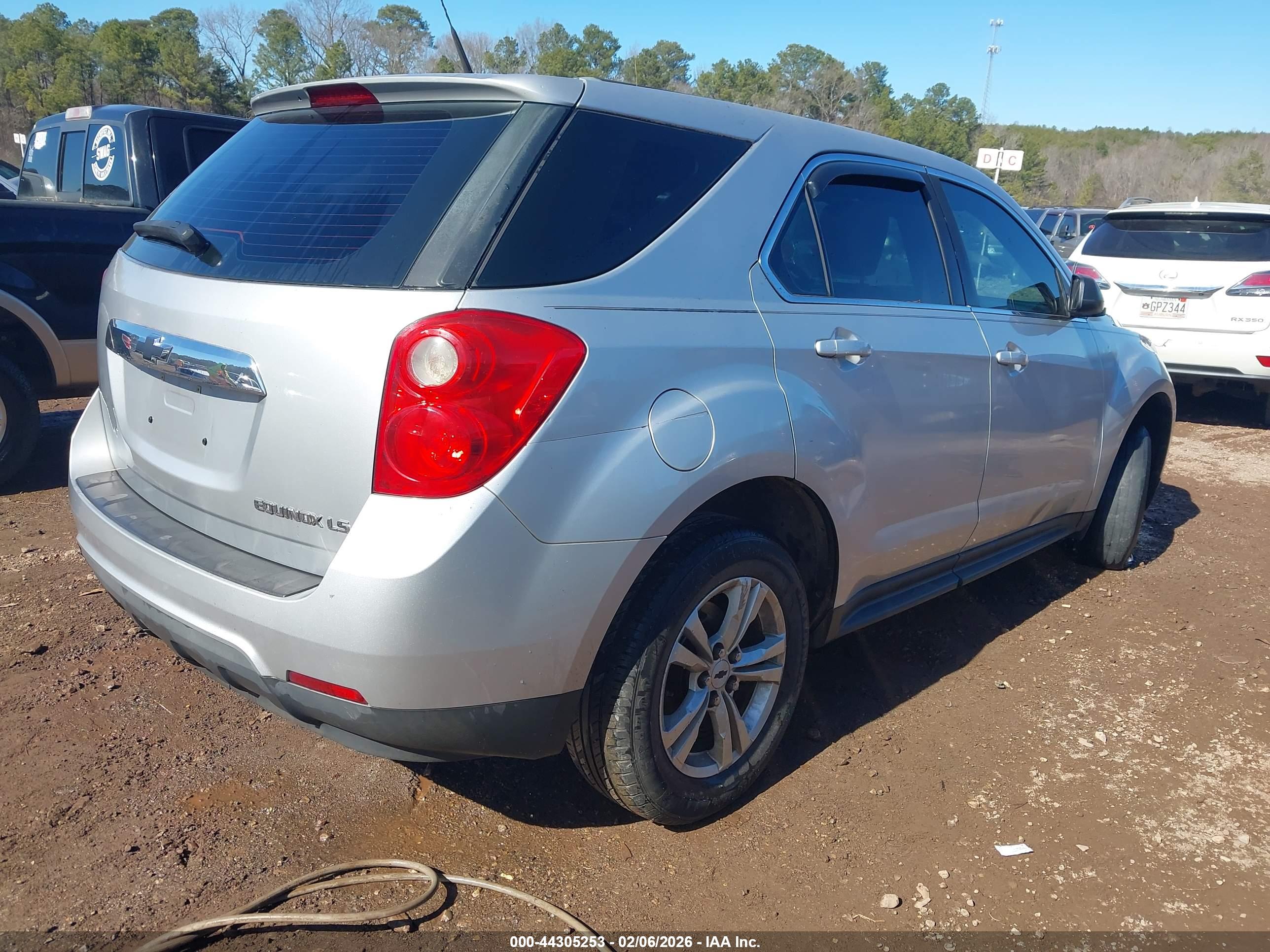 CHEVROLET EQUINOX image 4
