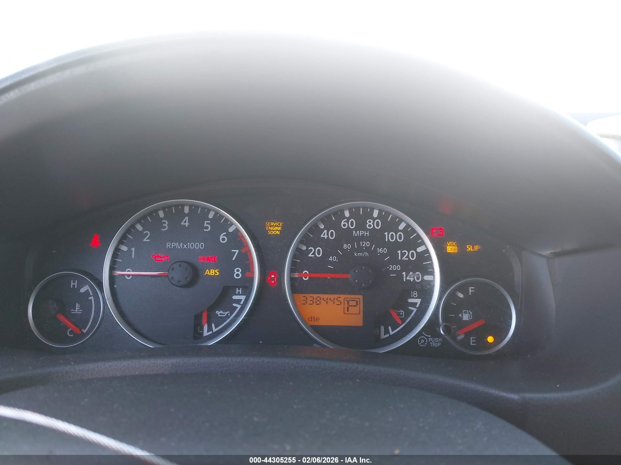 NISSAN PATHFINDER image 7