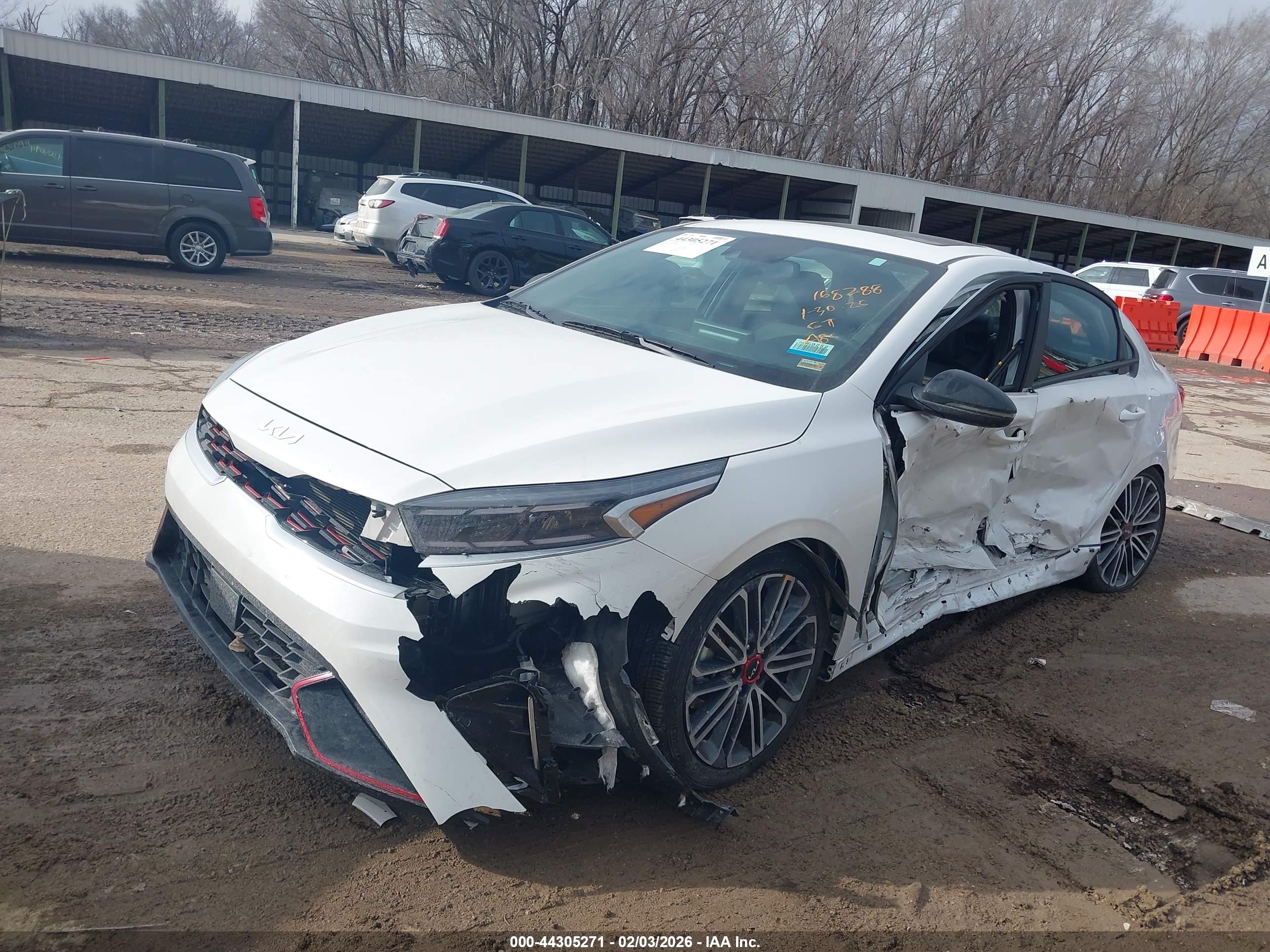 KIA FORTE image 2