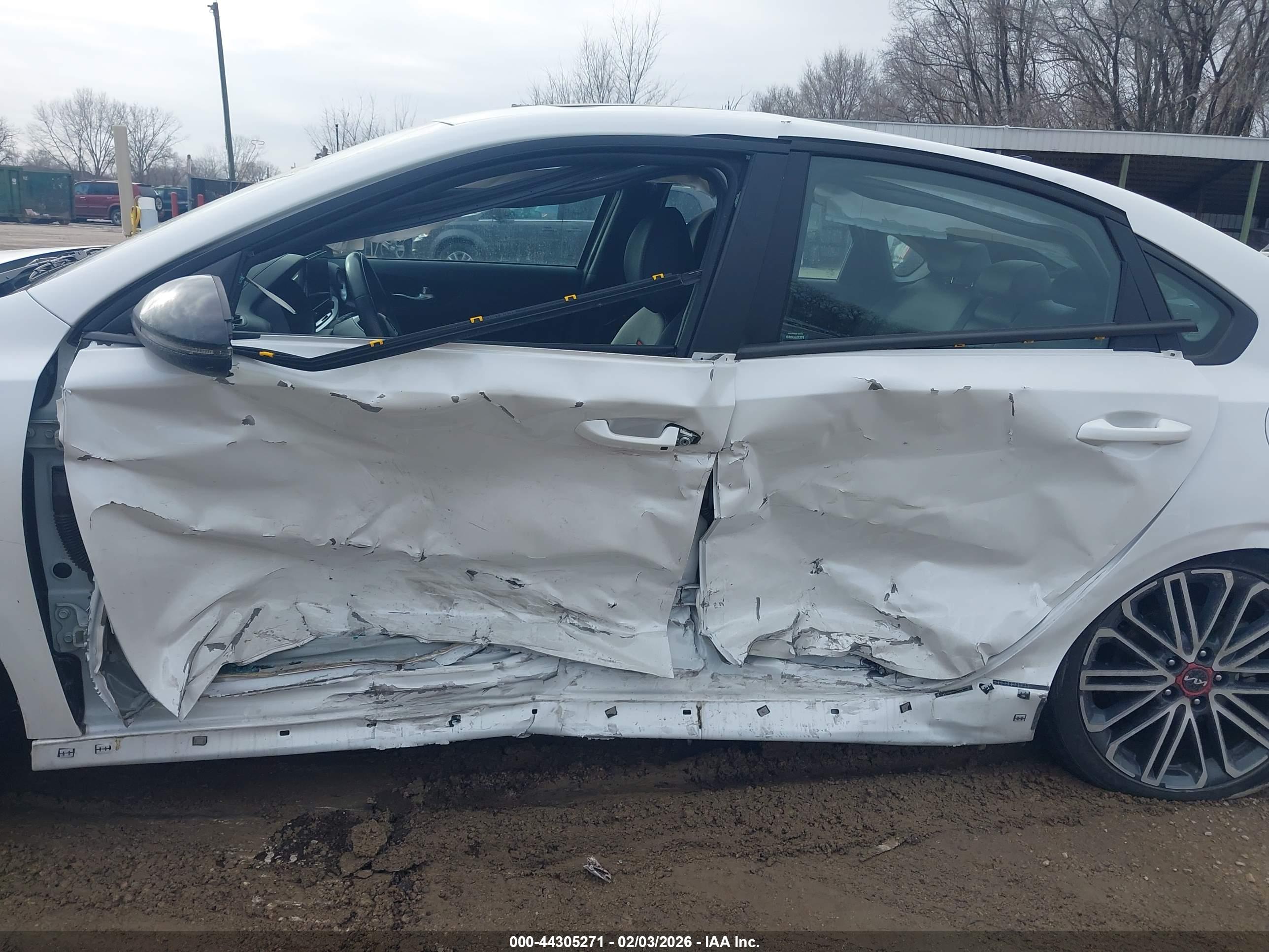 KIA FORTE image 6