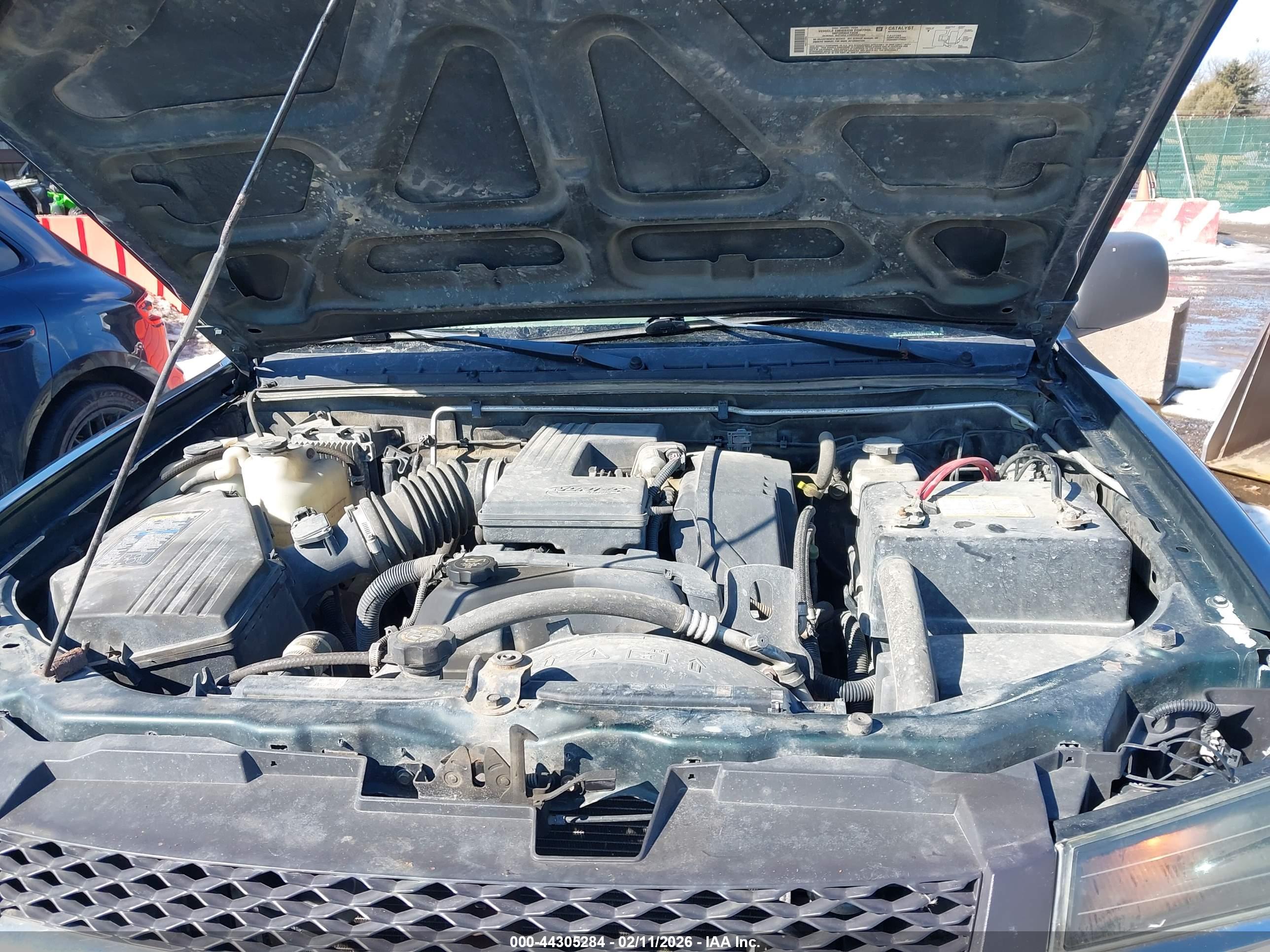 CHEVROLET COLORADO image 10