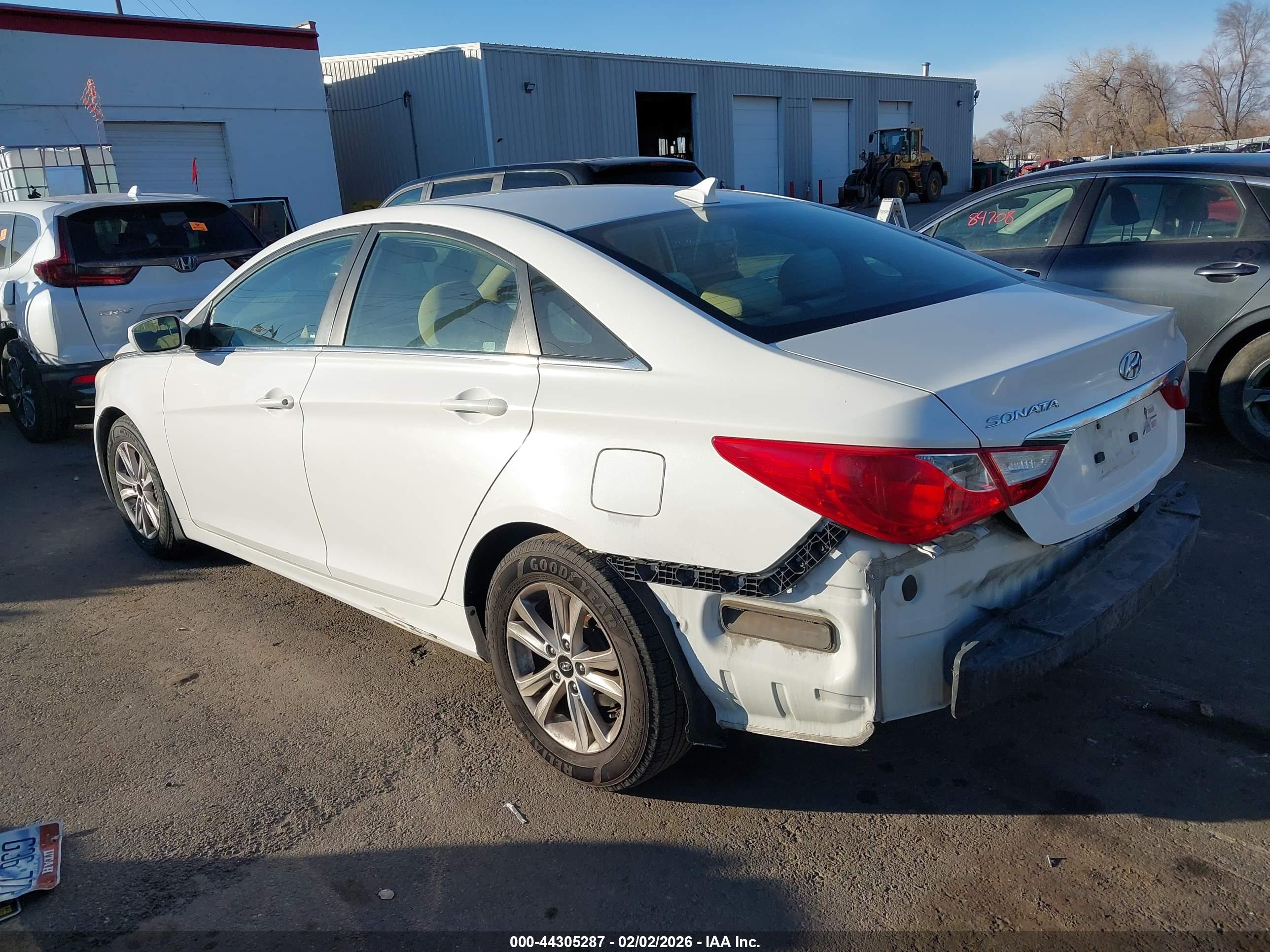 HYUNDAI SONATA image 3