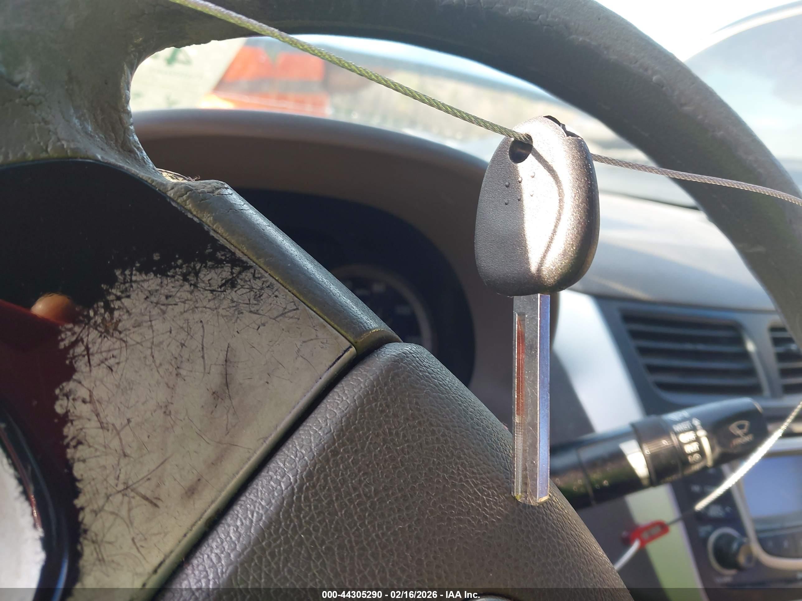 HYUNDAI ACCENT image 11