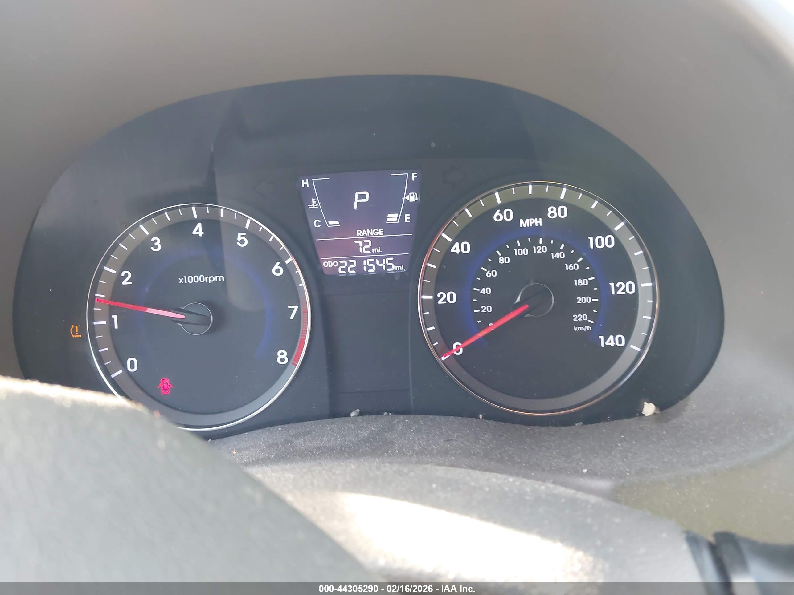 HYUNDAI ACCENT image 7