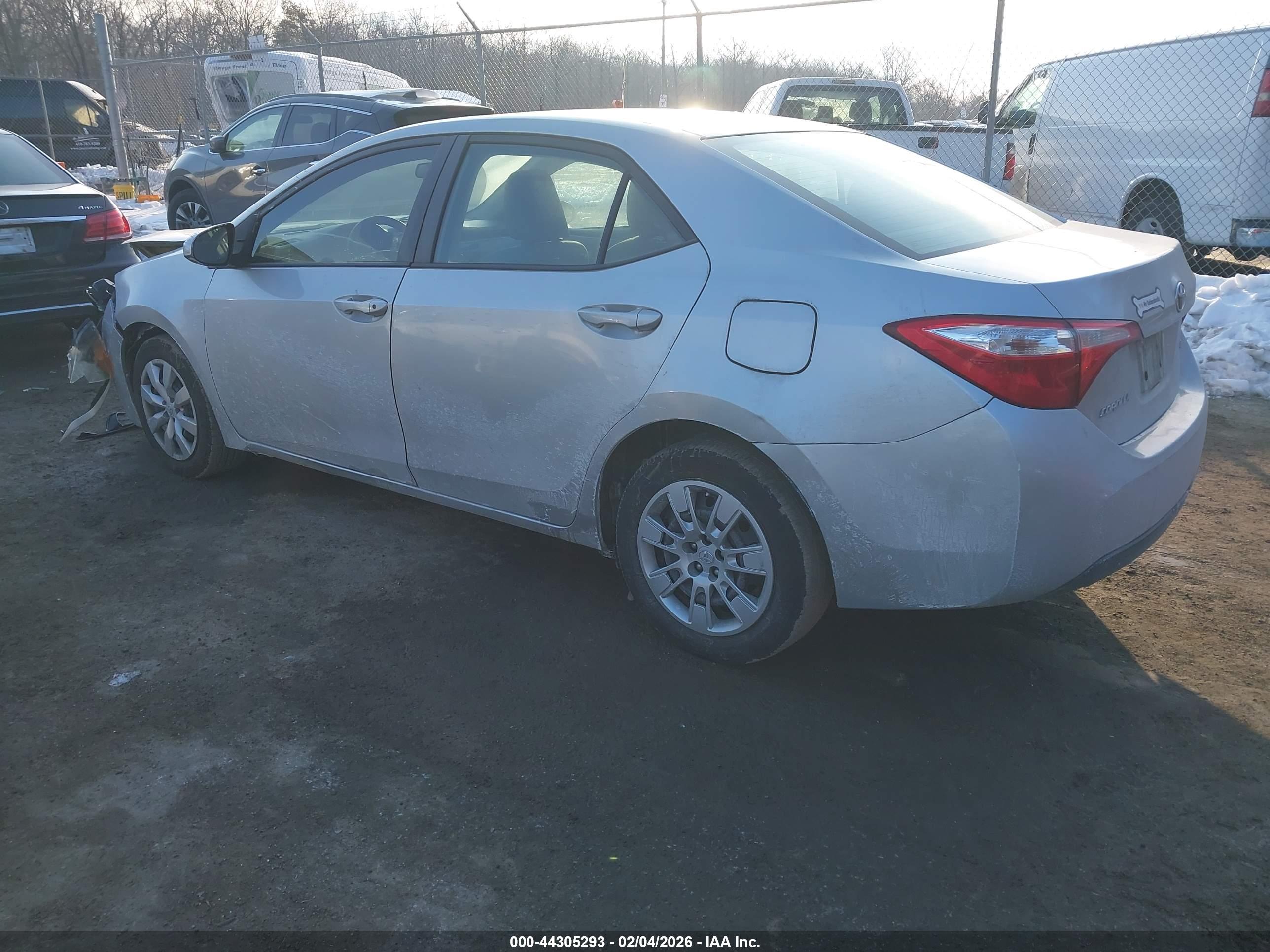 TOYOTA COROLLA image 3