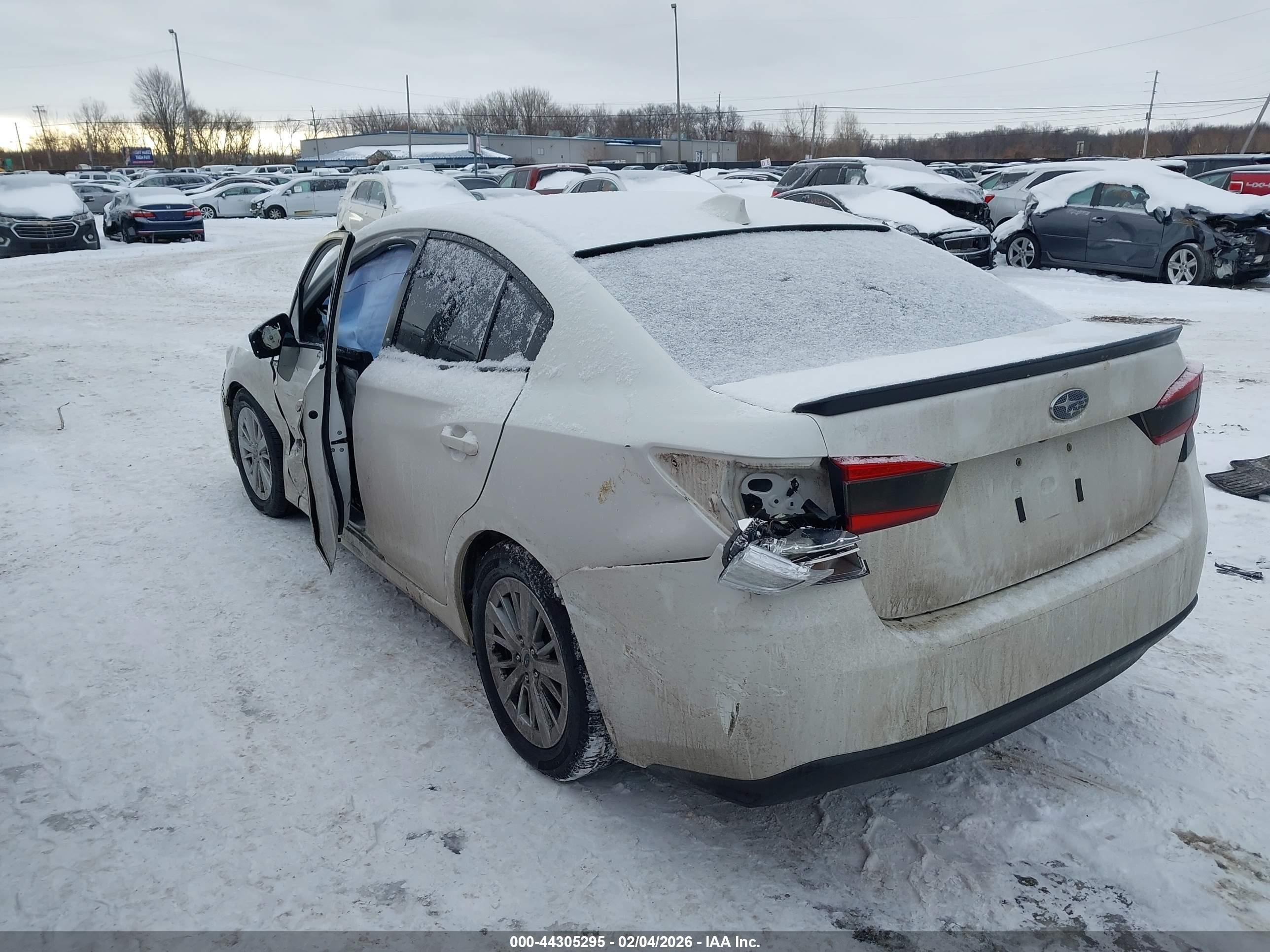 SUBARU IMPREZA image 3