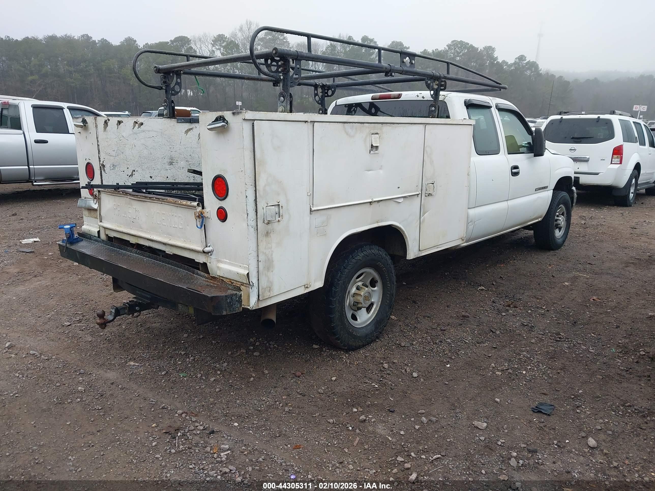 GMC SIERRA image 4