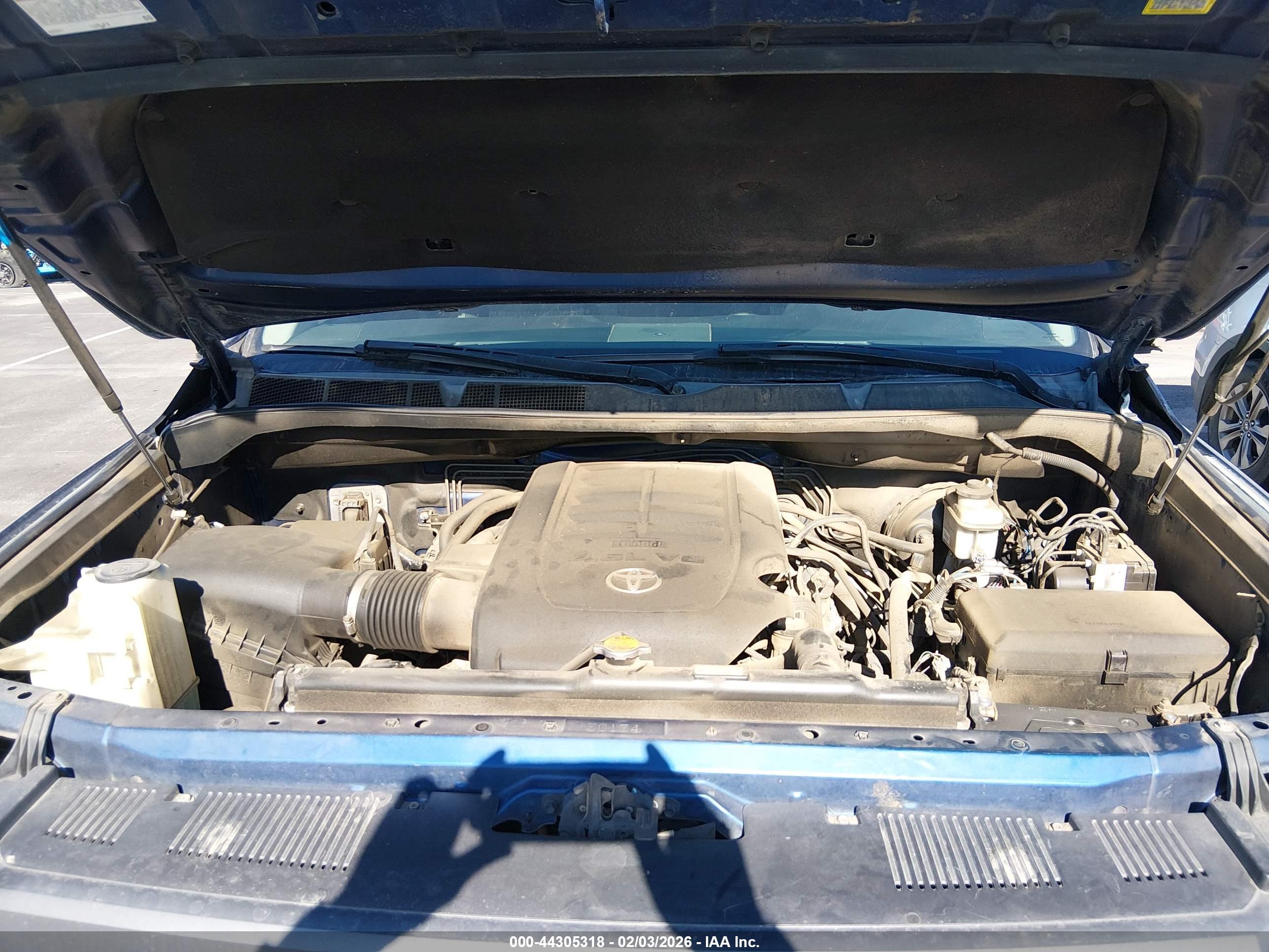 TOYOTA TUNDRA image 10