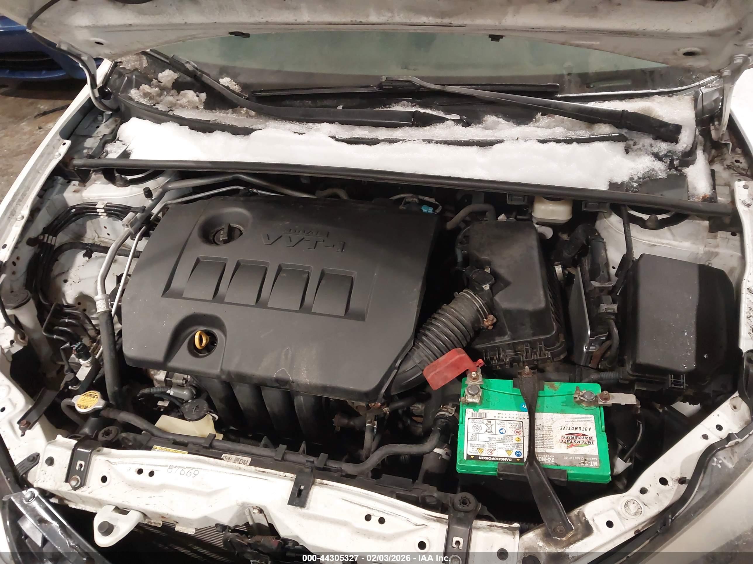 TOYOTA COROLLA image 10