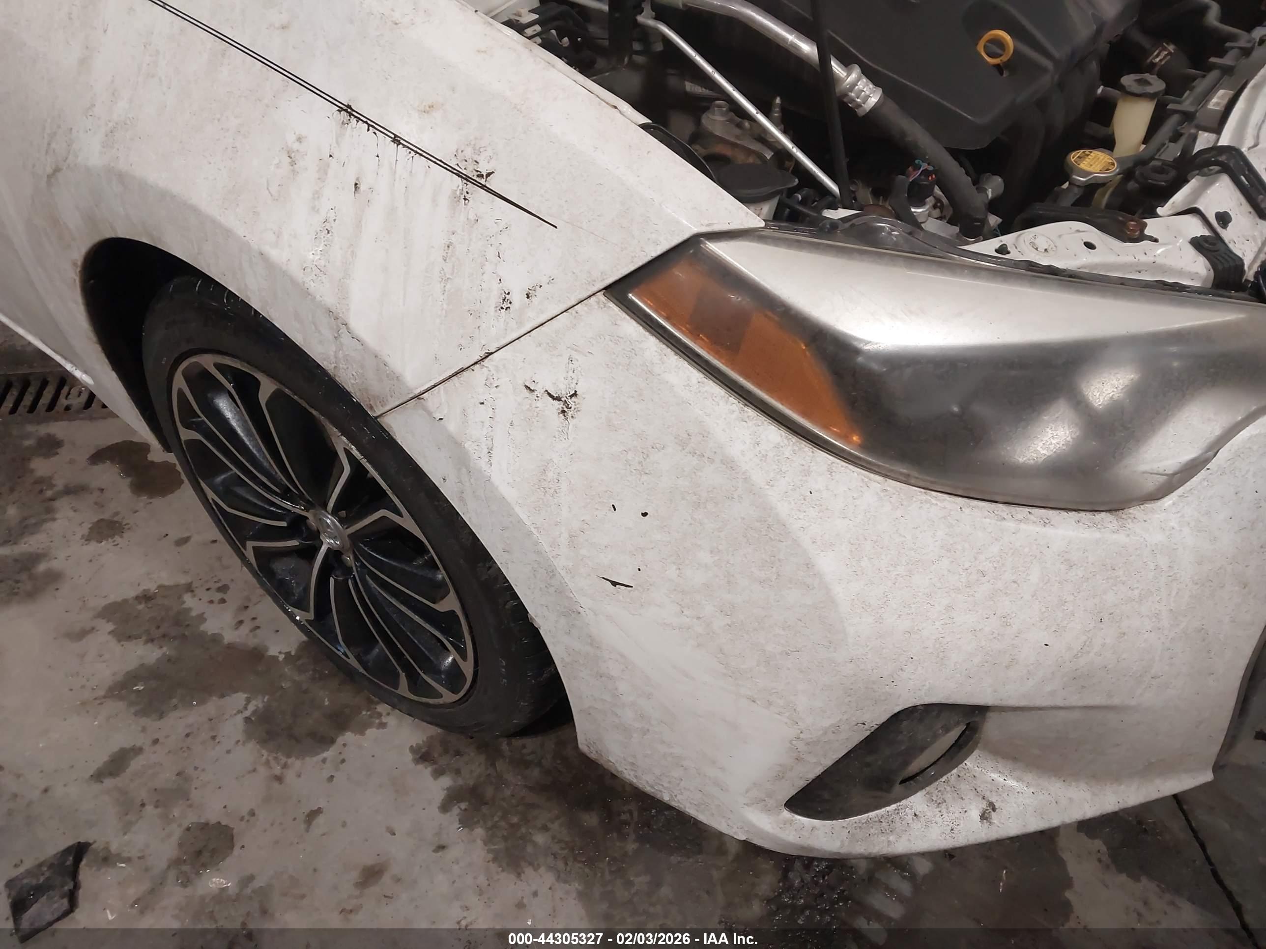 TOYOTA COROLLA image 6