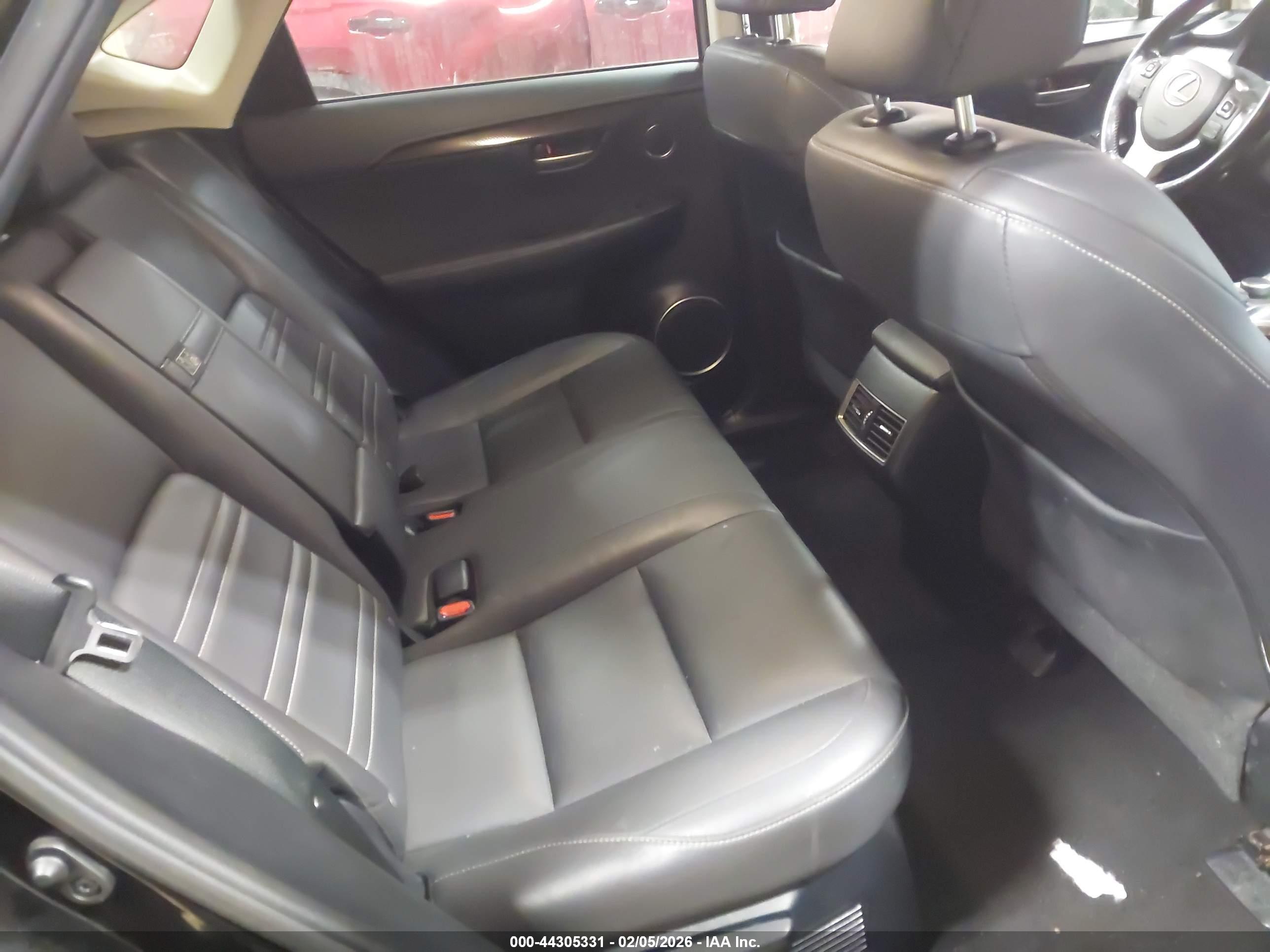 LEXUS NX image 8