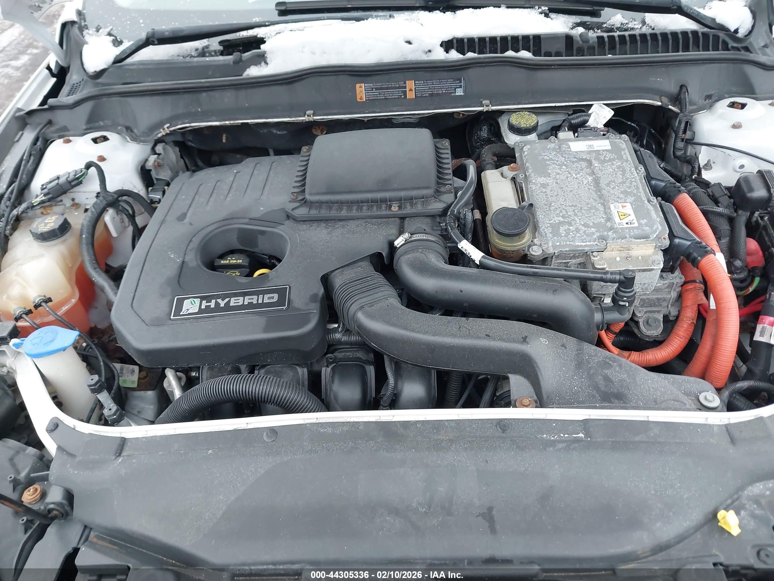 FORD FUSION image 10