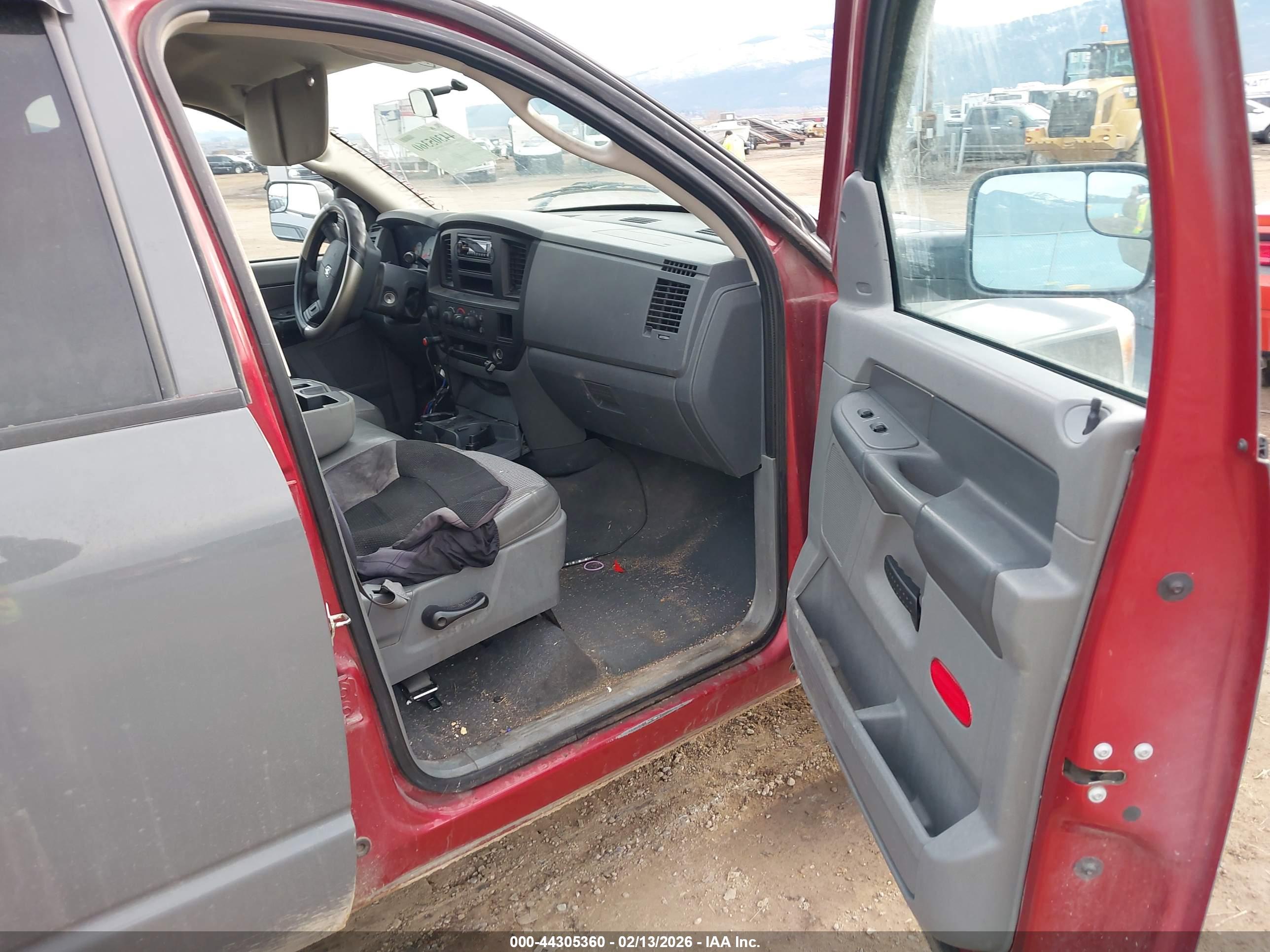 DODGE RAM image 5