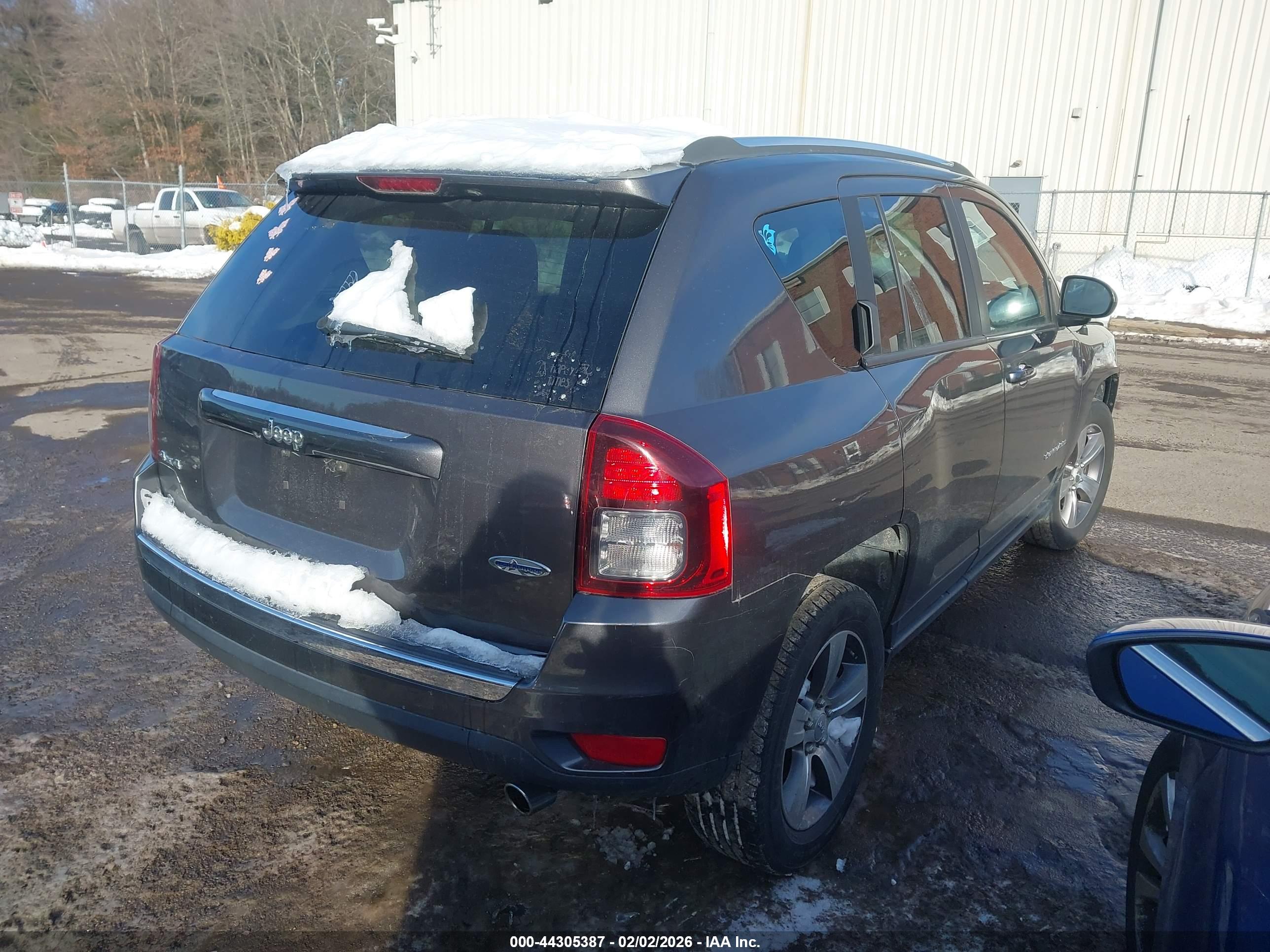 JEEP COMPASS image 4