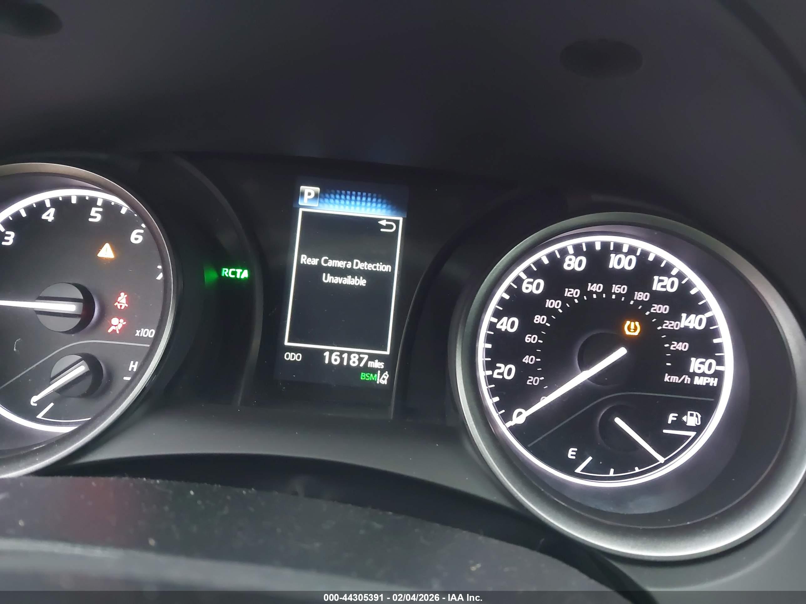 TOYOTA CAMRY image 7