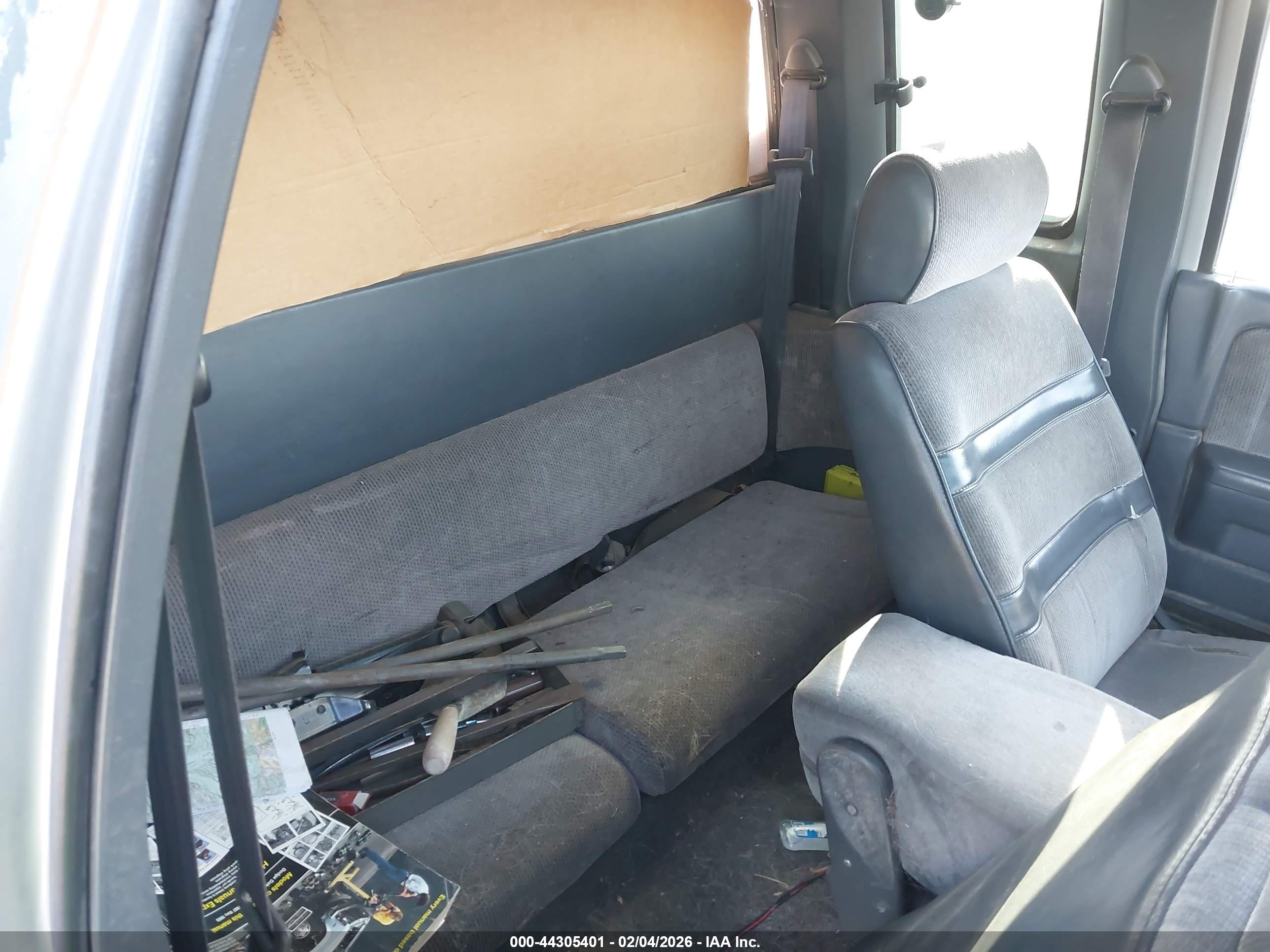 DODGE DAKOTA image 8